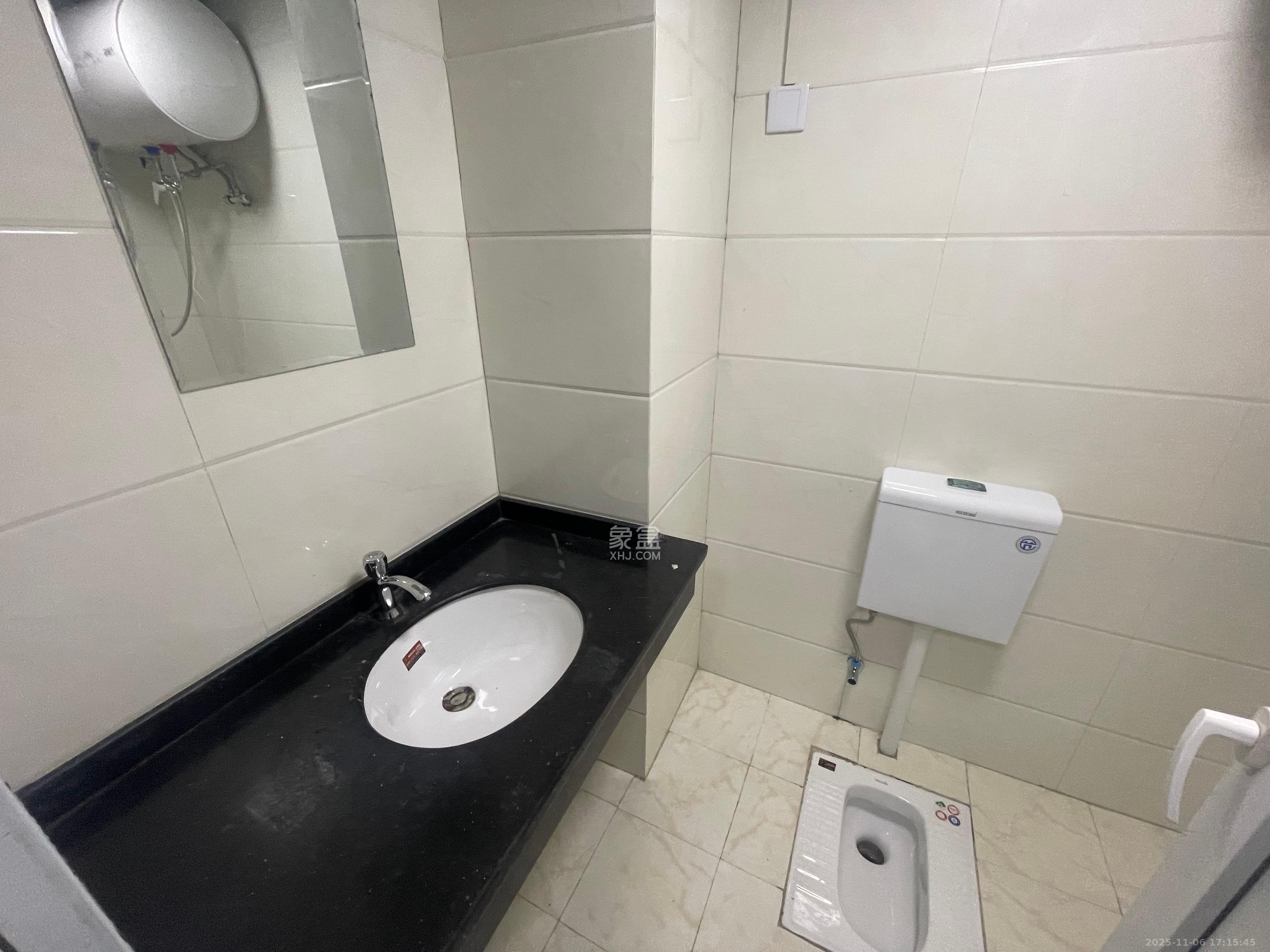 香樟兰亭(朗峰苑) 1室0厅1卫 1400.0元/月 香樟兰亭(朗峰苑) 1室0厅1卫 1400.0元/月室内图