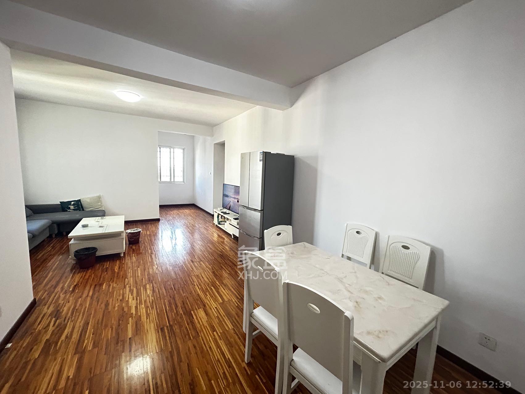 楚天世纪城东苑 2室2厅1卫 1600.0元/月 楚天世纪城东苑 2室2厅1卫 1600.0元/月室内图