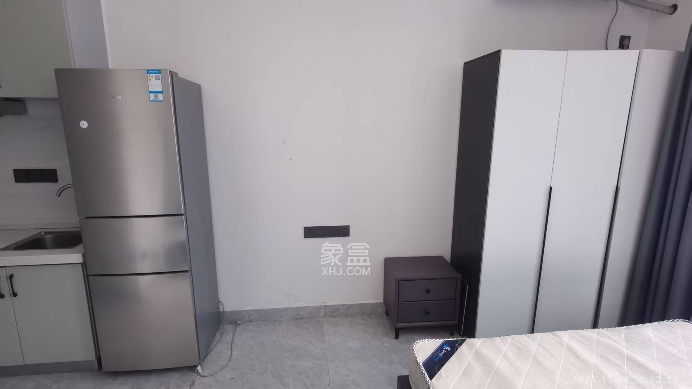 万润时光里  1室1厅1卫    1500.0元/月室内图