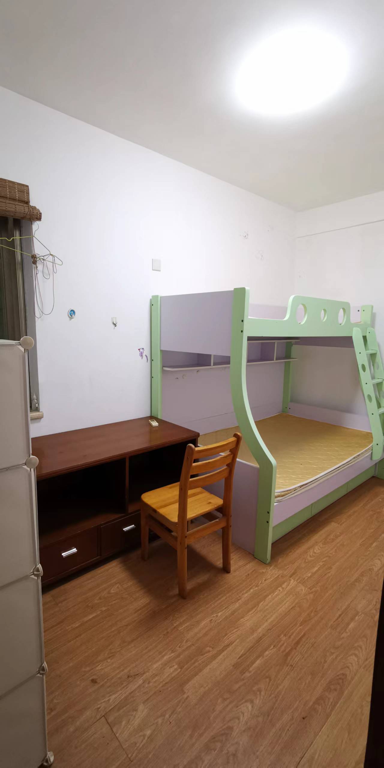 华贸大厦(华贸花苑) 3室2厅1卫 3400.0元/月 华贸大厦(华贸花苑) 3室2厅1卫 3400.0元/月室内图