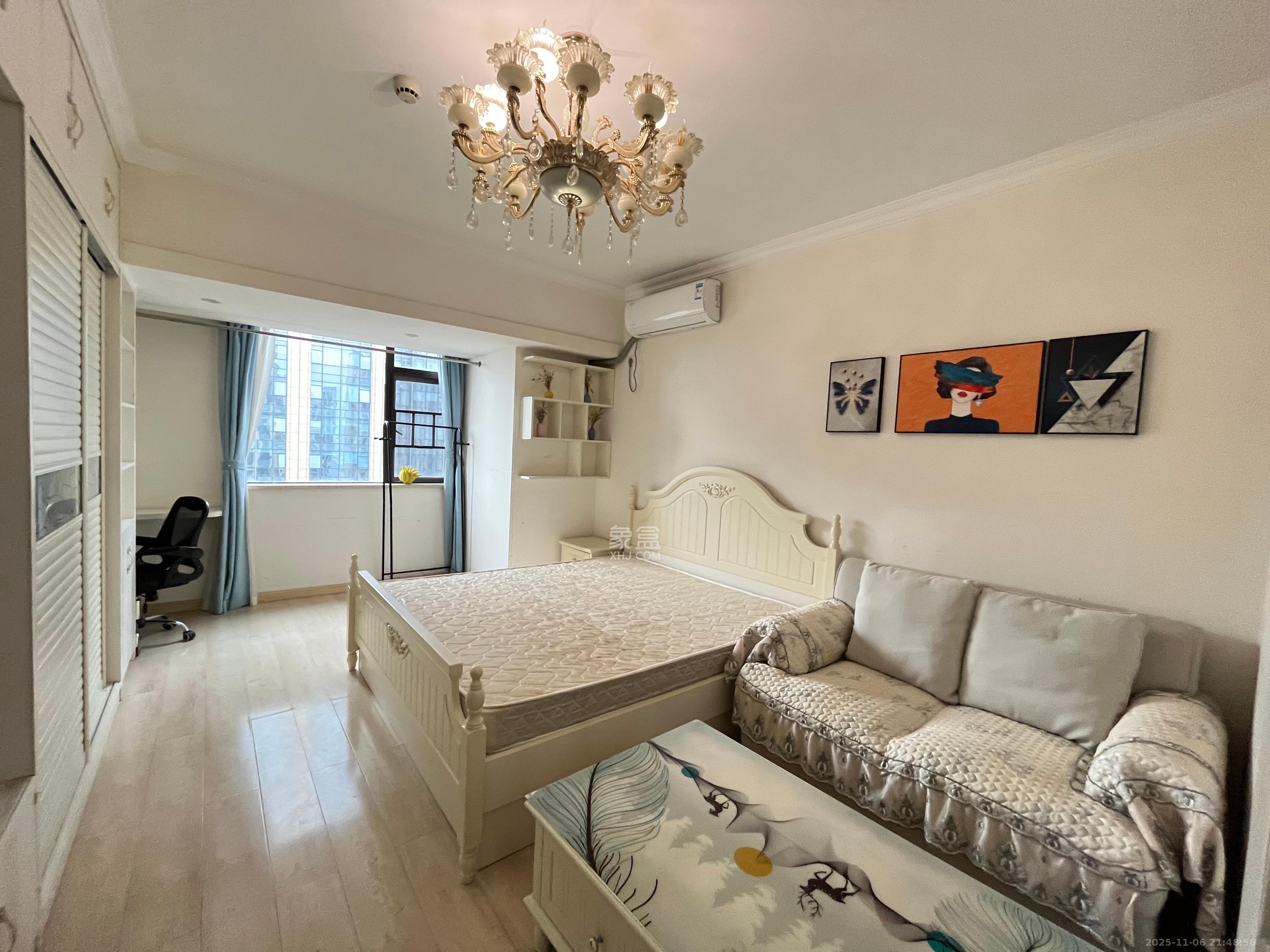 五江天街北区  1室1厅1卫    1600.0元/月室内图