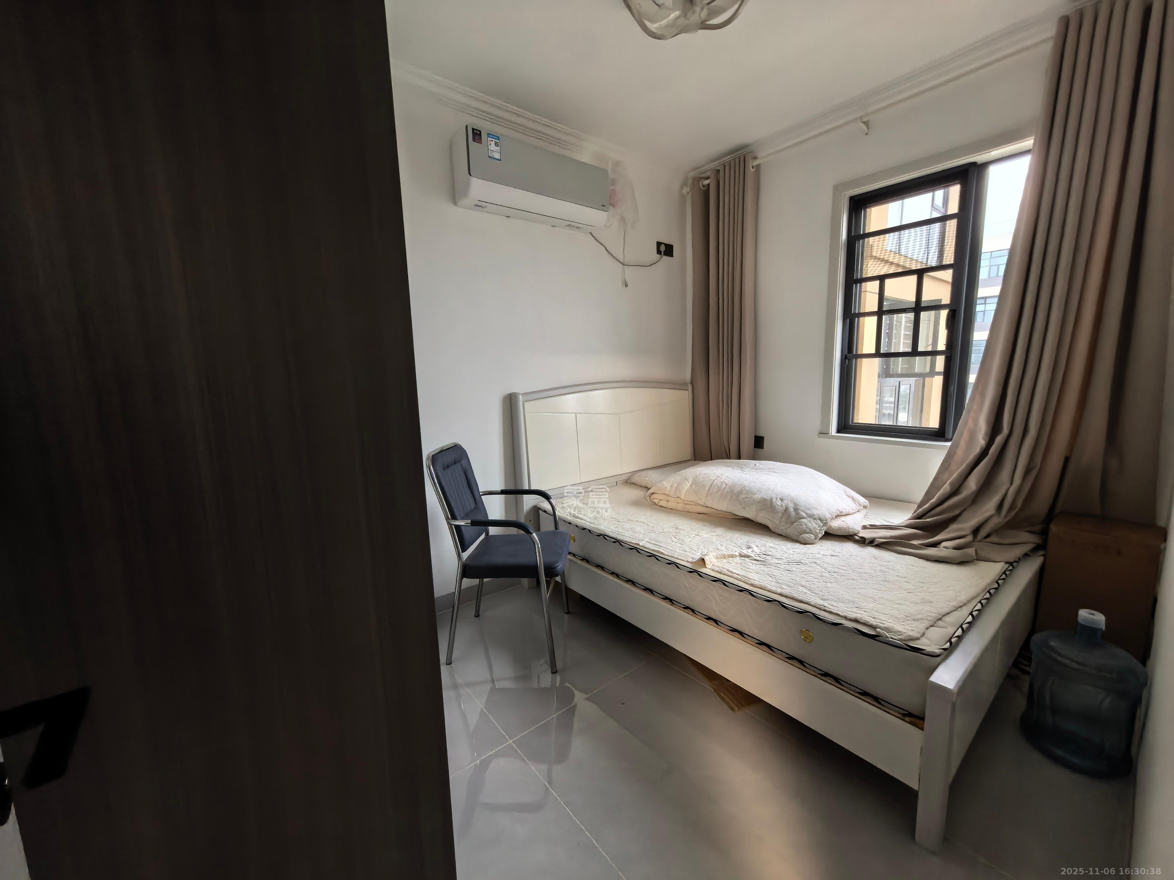 学士翰林苑 2室1厅1卫 1800.0元/月 学士翰林苑 2室1厅1卫 1800.0元/月室内图