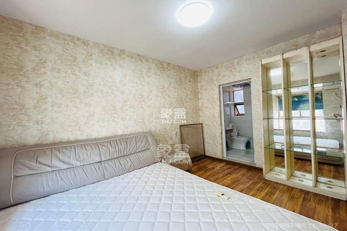 锦湘国际星城二期(锦雅苑) 3室2厅1卫 2550.0元/月 锦湘国际星城二期(锦雅苑) 3室2厅1卫 2550.0元/月室内图