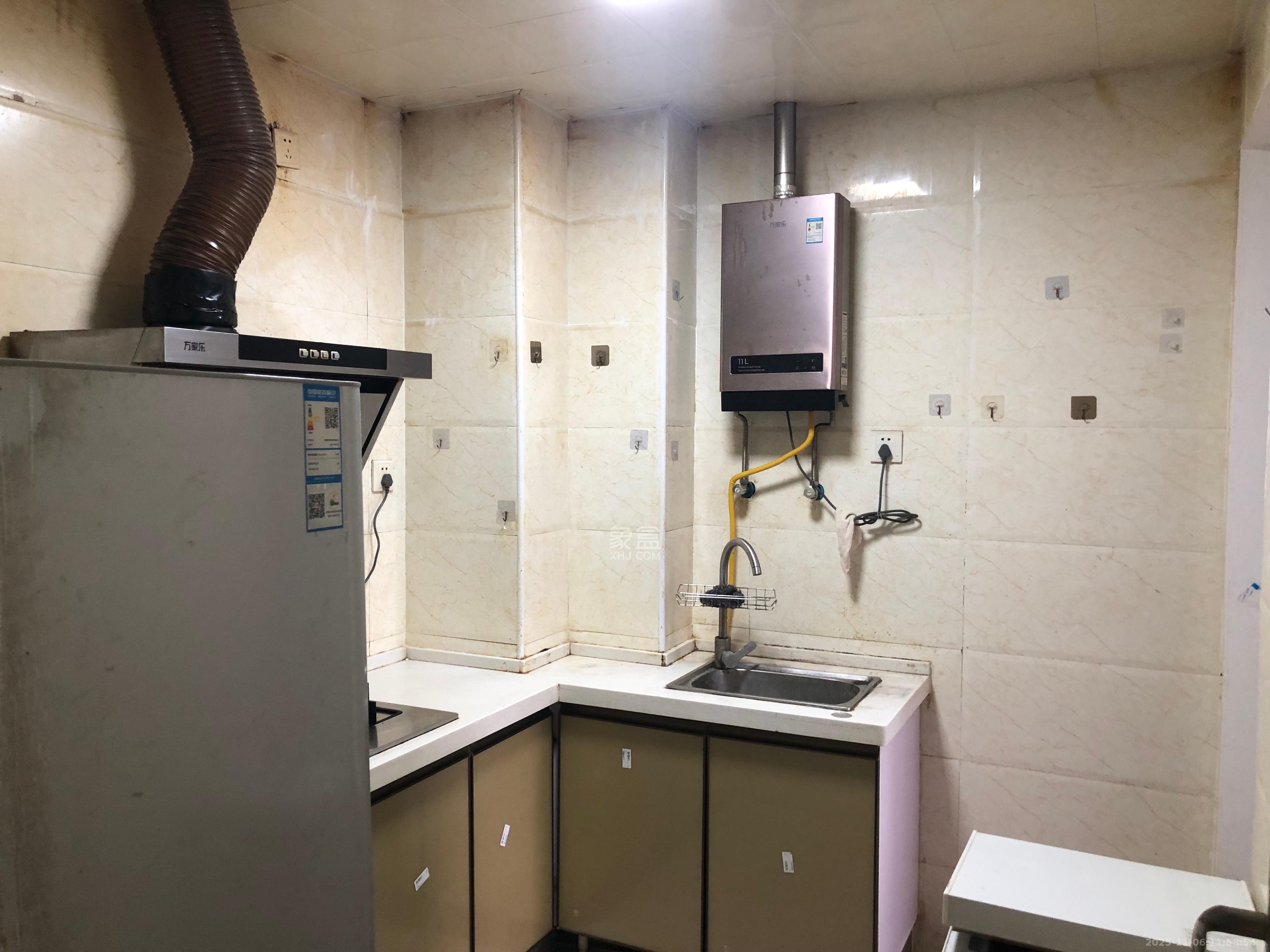 水墨林溪  2室2厅1卫    2200.0元/月室内图