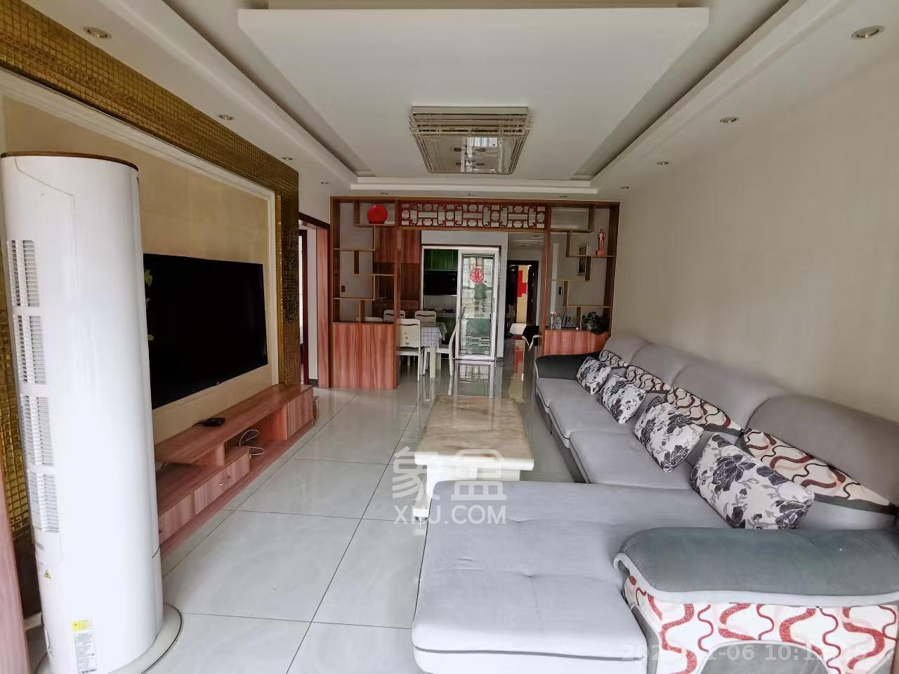 长城水郡  2室2厅1卫    1800.0元/月