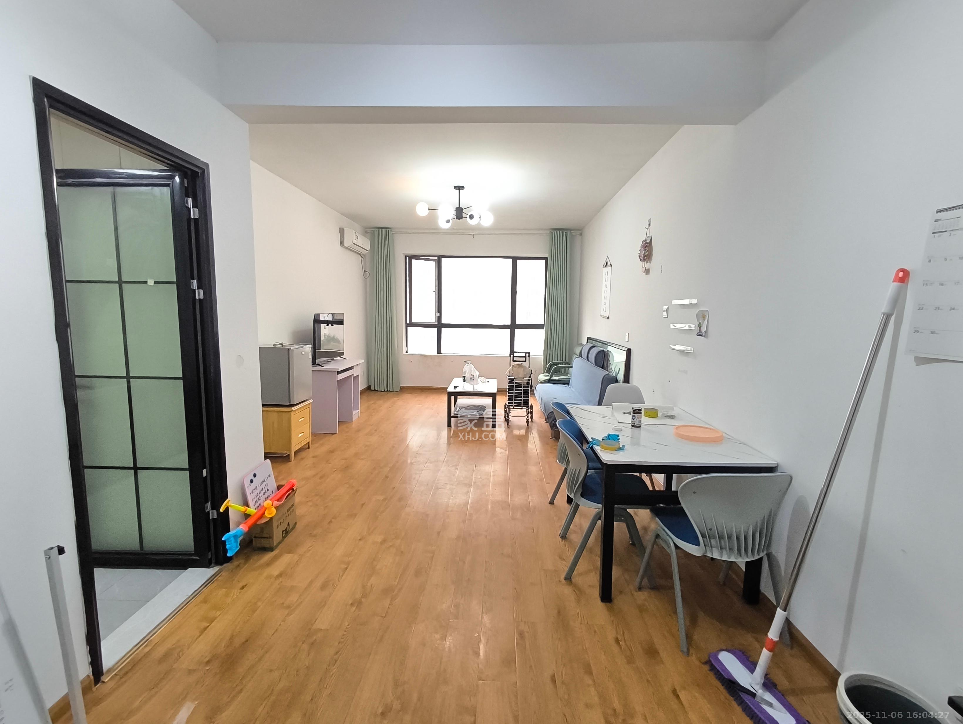 香江锦城  2室1厅1卫    2800.0元/月