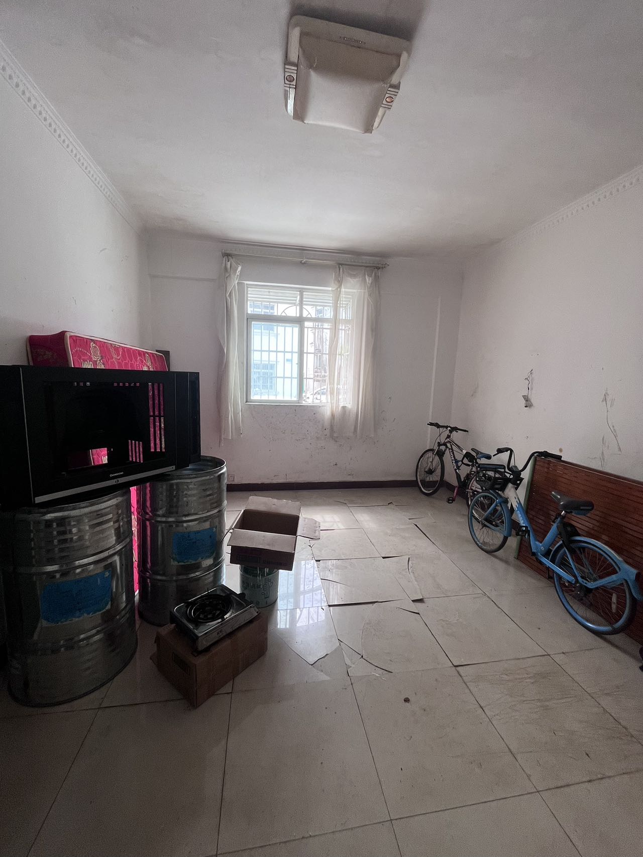 颐和美景花园  1室1厅1卫    38.0万