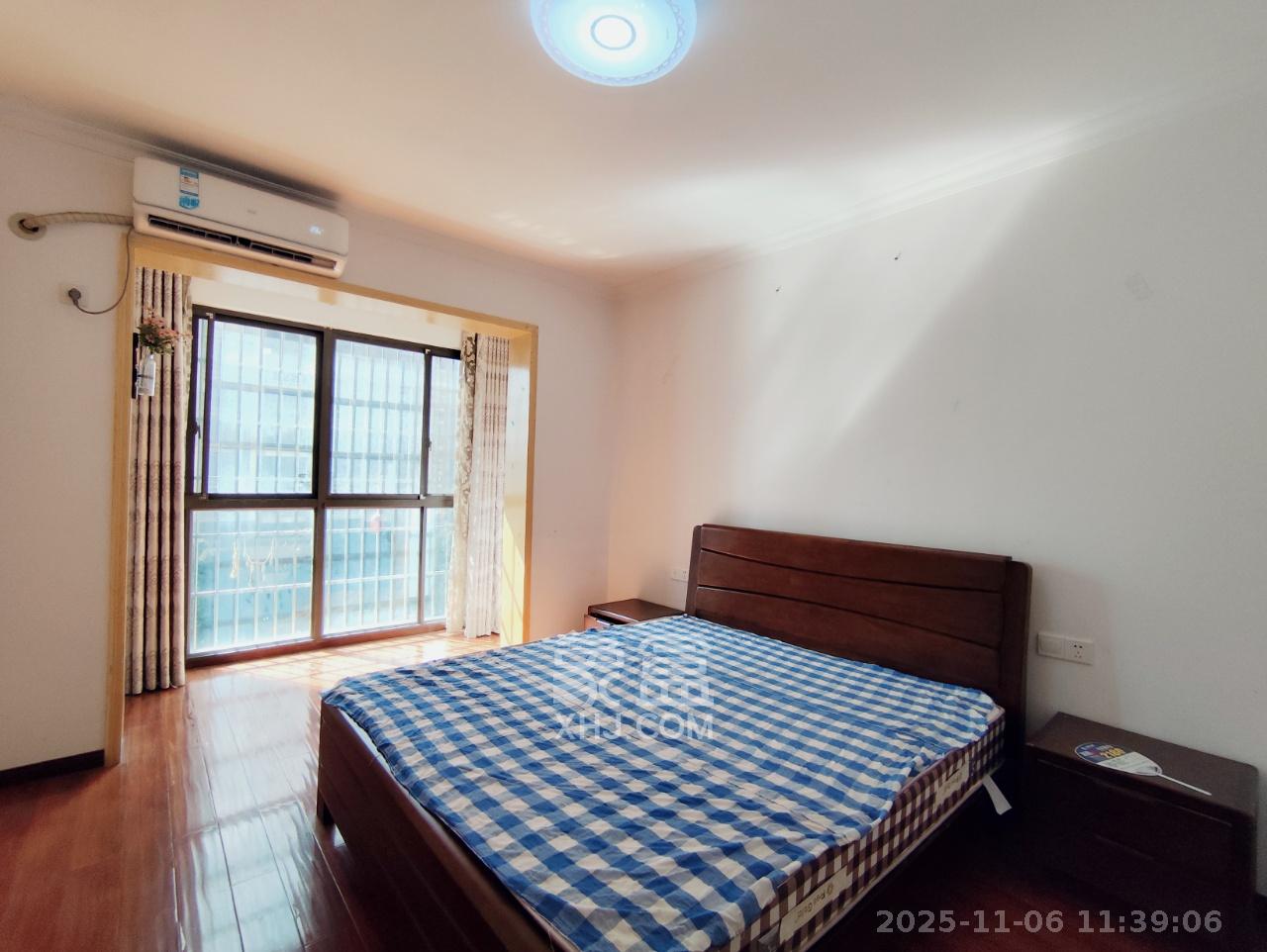 紫云阁 3室2厅1卫 1800.0元/月 紫云阁 3室2厅1卫 1800.0元/月室内图