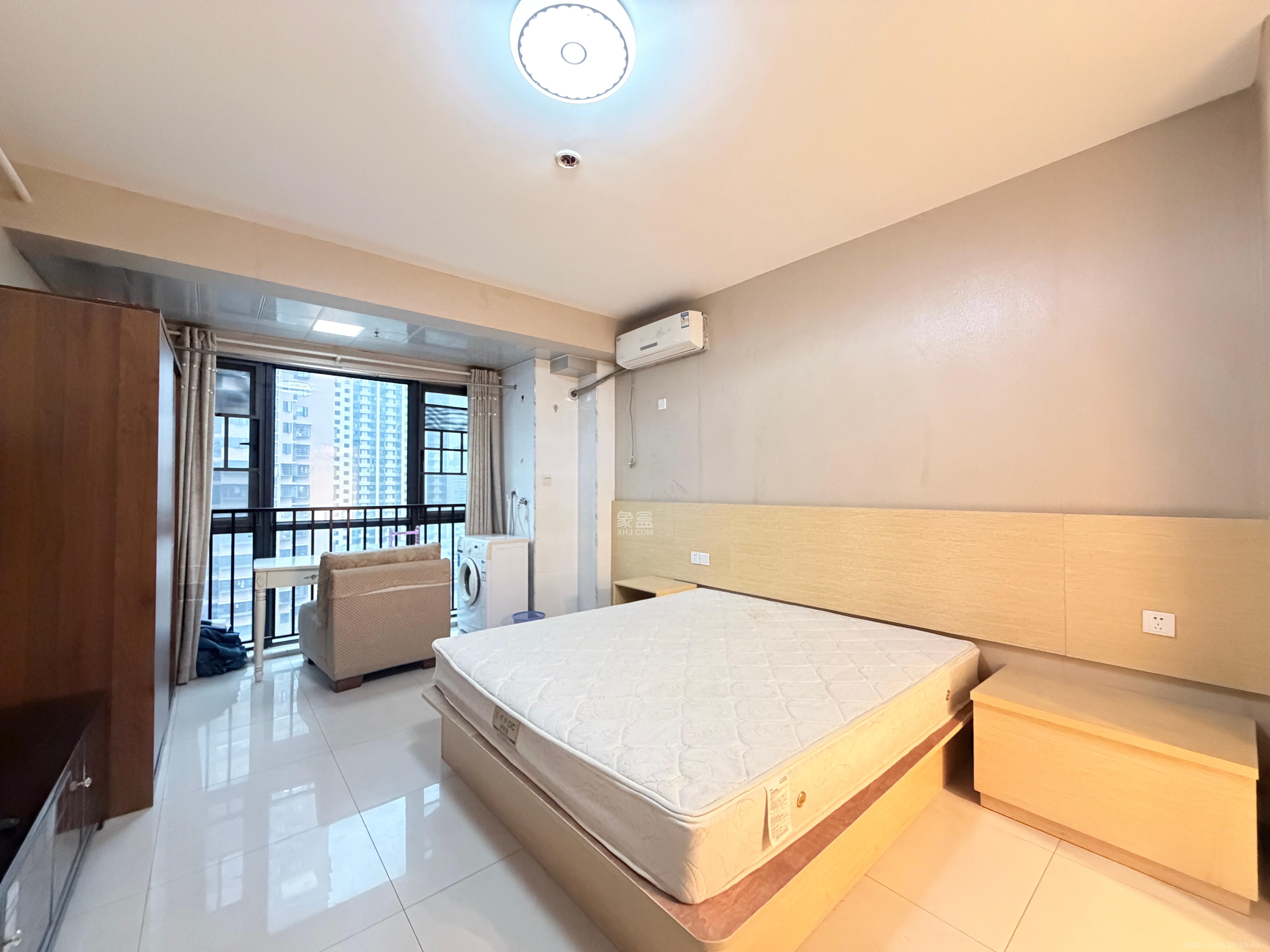 佳兴国际汇  1室1厅1卫    1400.0元/月