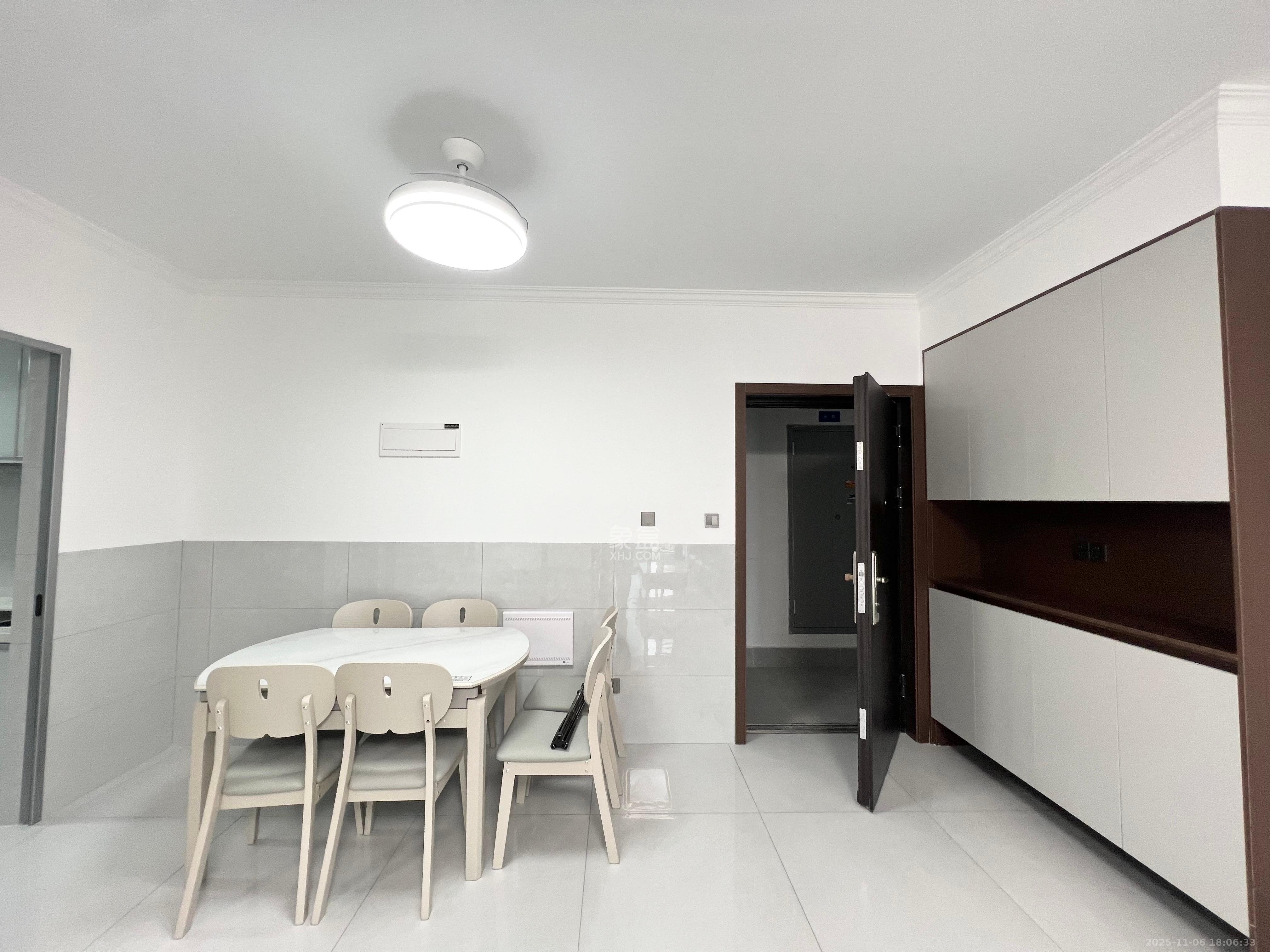 望远嘉苑  2室2厅1卫    2600.0元/月