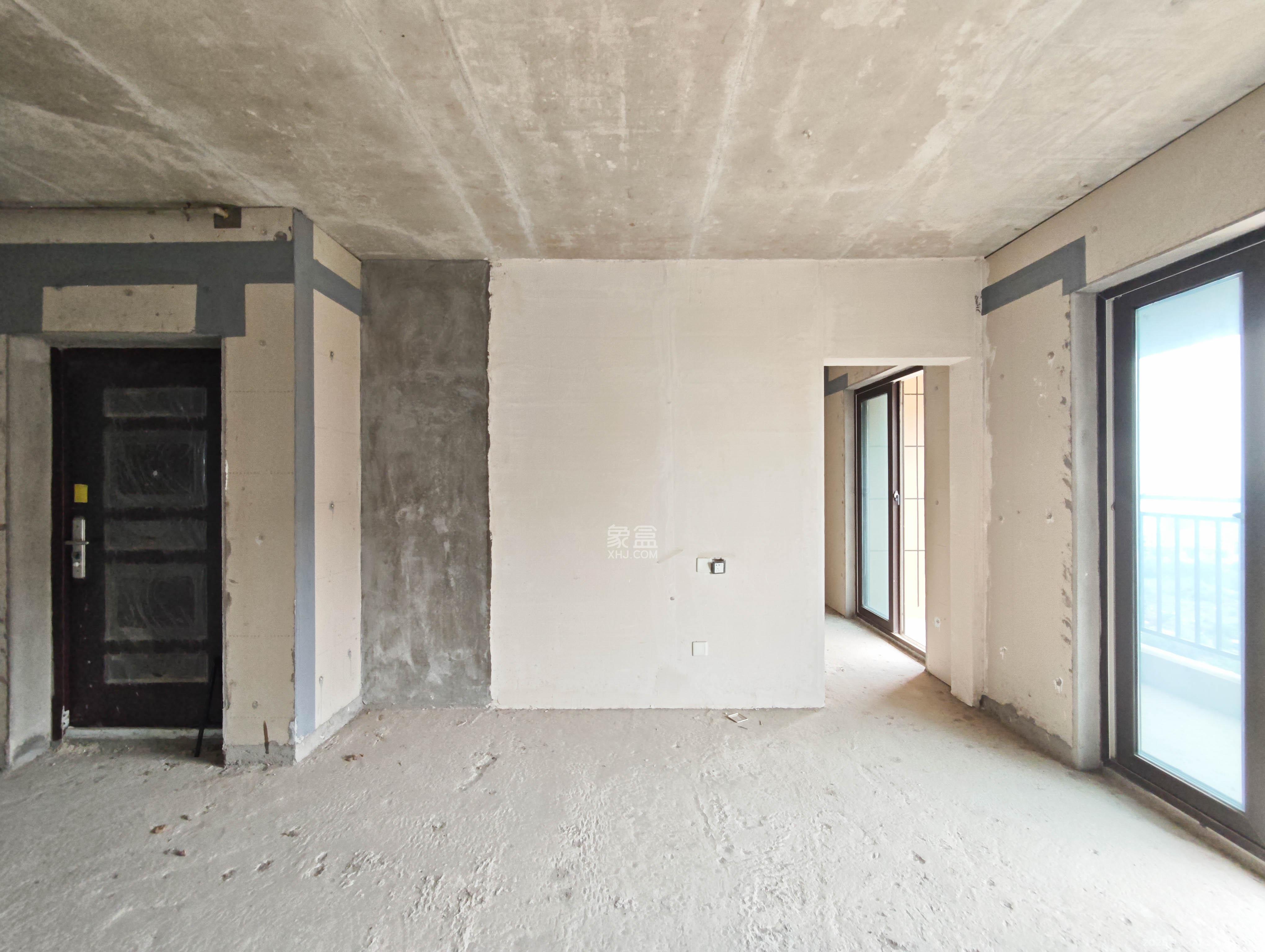 保利东郡  3室2厅2卫    78.0万