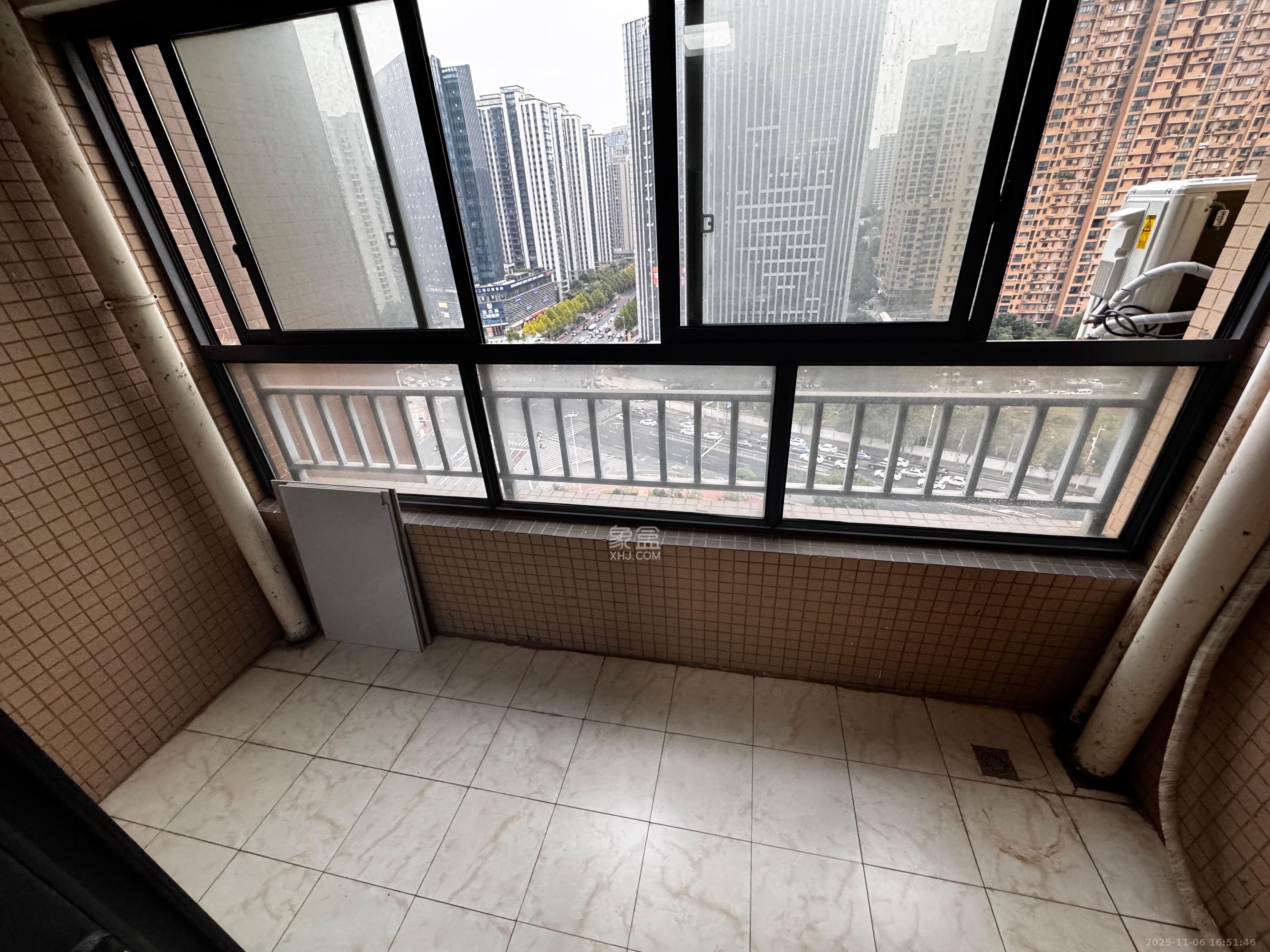 香樟兰亭(朗峰苑) 2室1厅1卫 1800.0元/月 香樟兰亭(朗峰苑) 2室1厅1卫 1800.0元/月室内图