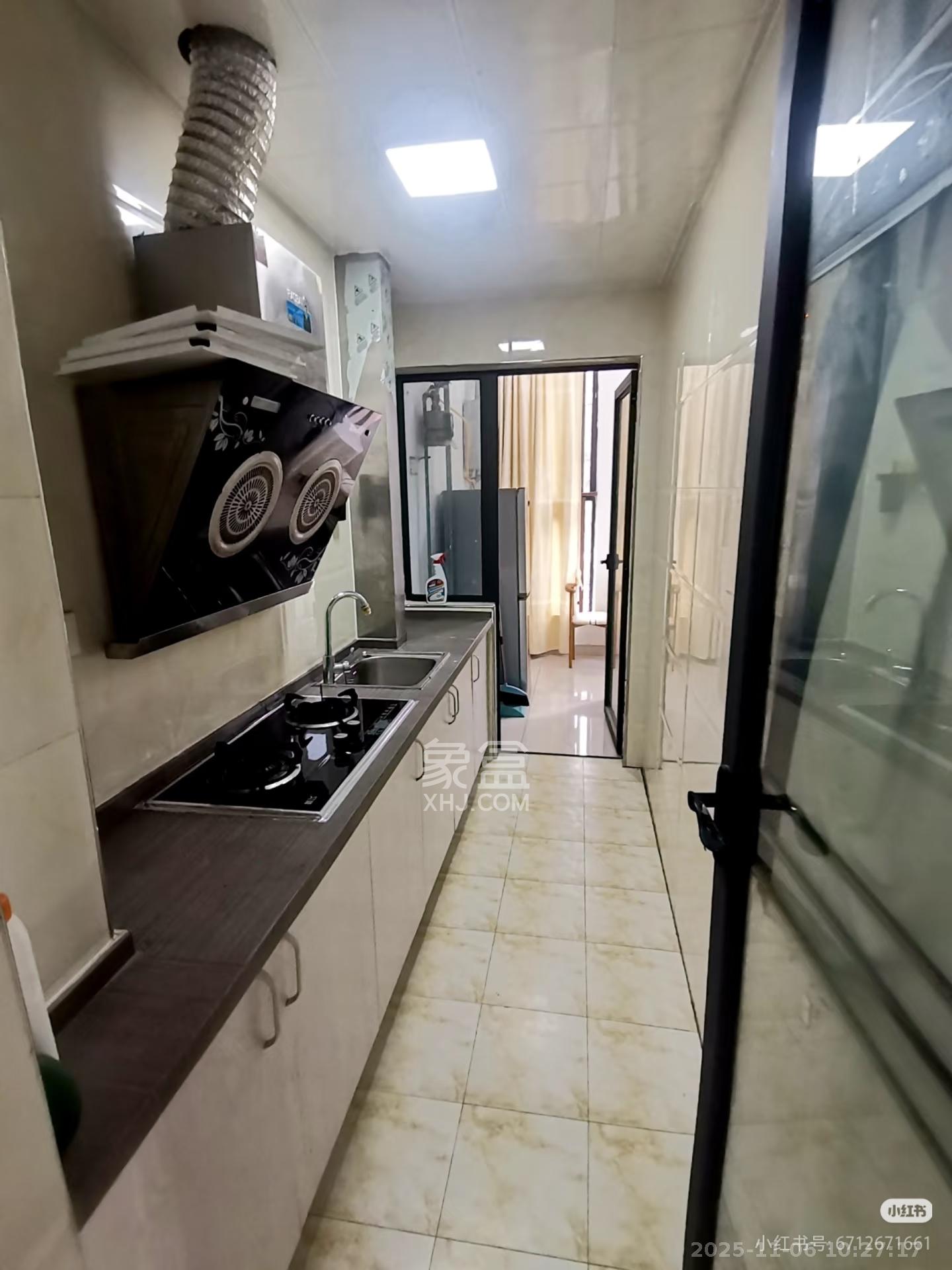 湖湾世景 1室1厅1卫 1500.0元/月 湖湾世景 1室1厅1卫 1500.0元/月室内图