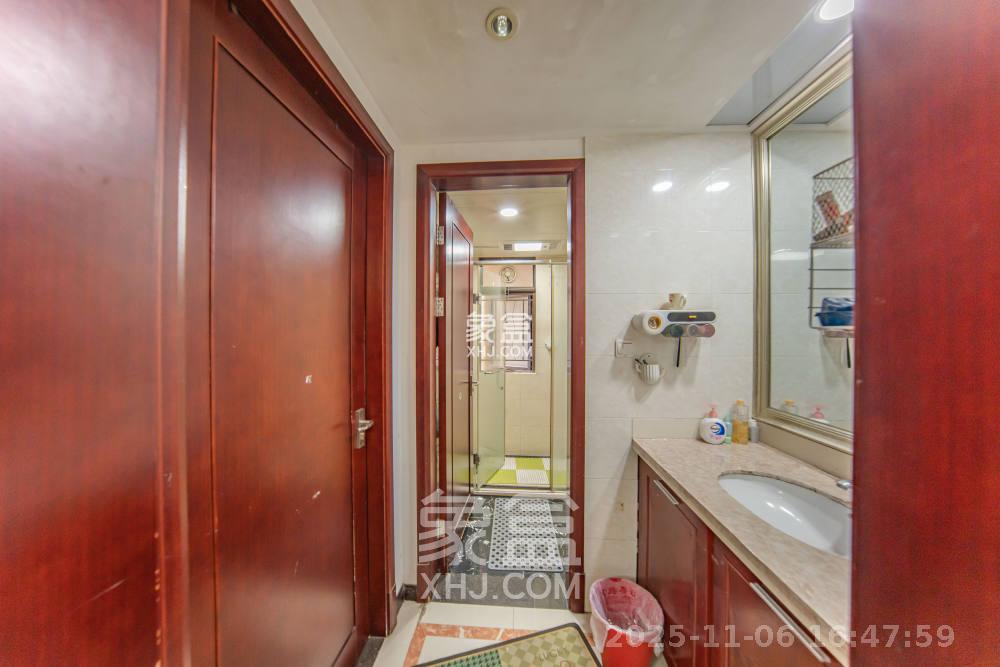 中海国际二期 3室2厅1卫 1800.0元/月 中海国际二期 3室2厅1卫 1800.0元/月室内图