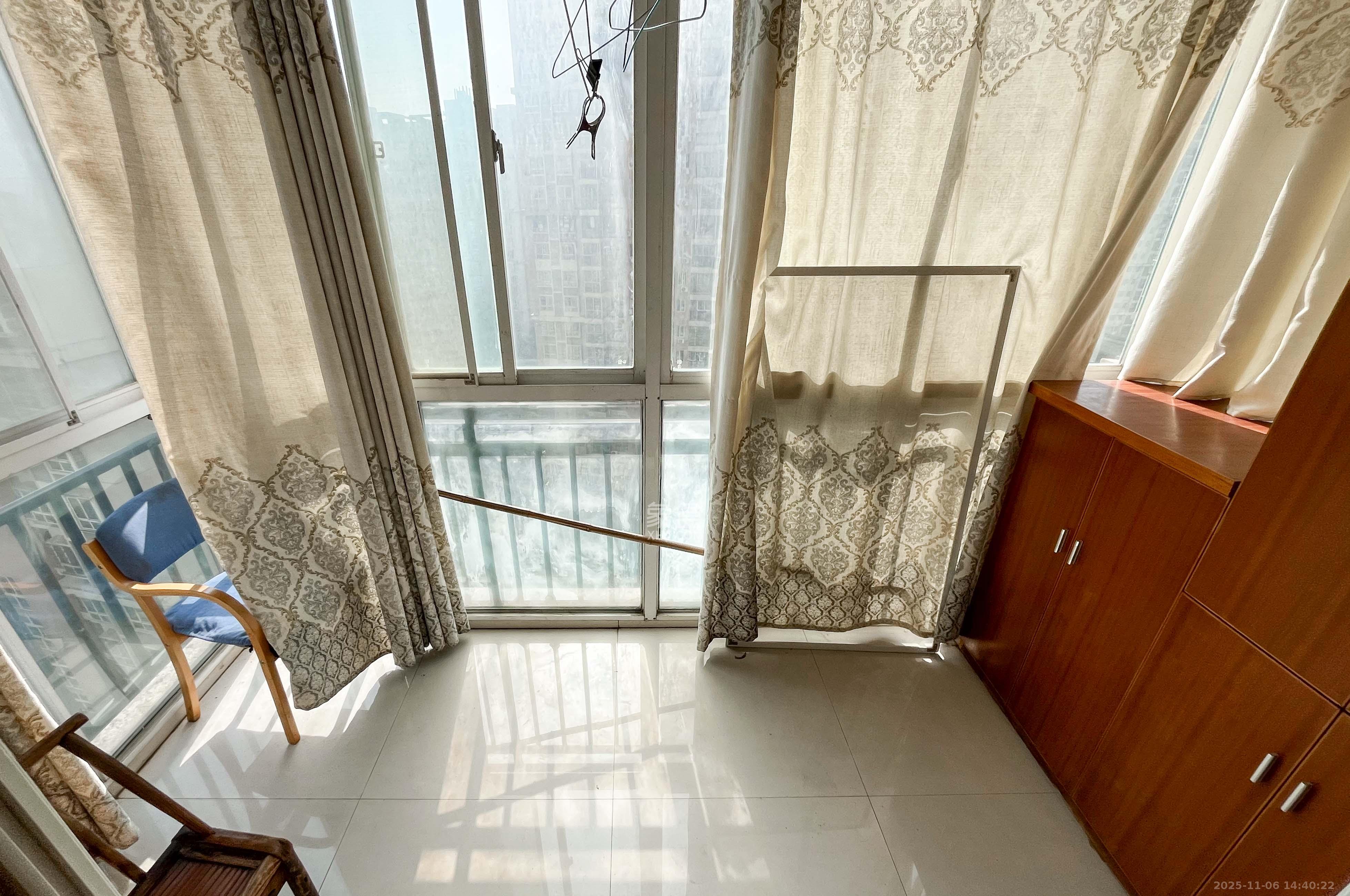 中房F联邦 4室2厅2卫 100.0万 中房F联邦 4室2厅2卫 100.0万其他