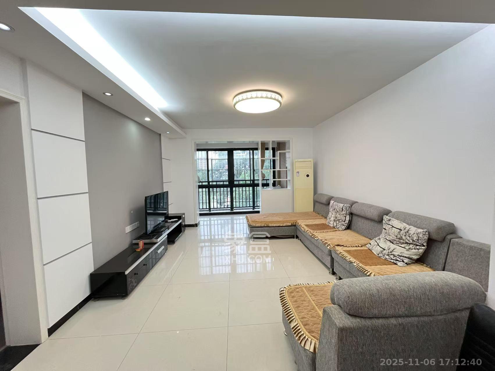 东岸锦城(东方人家)  1室2厅2卫    2200.0元/月室内图