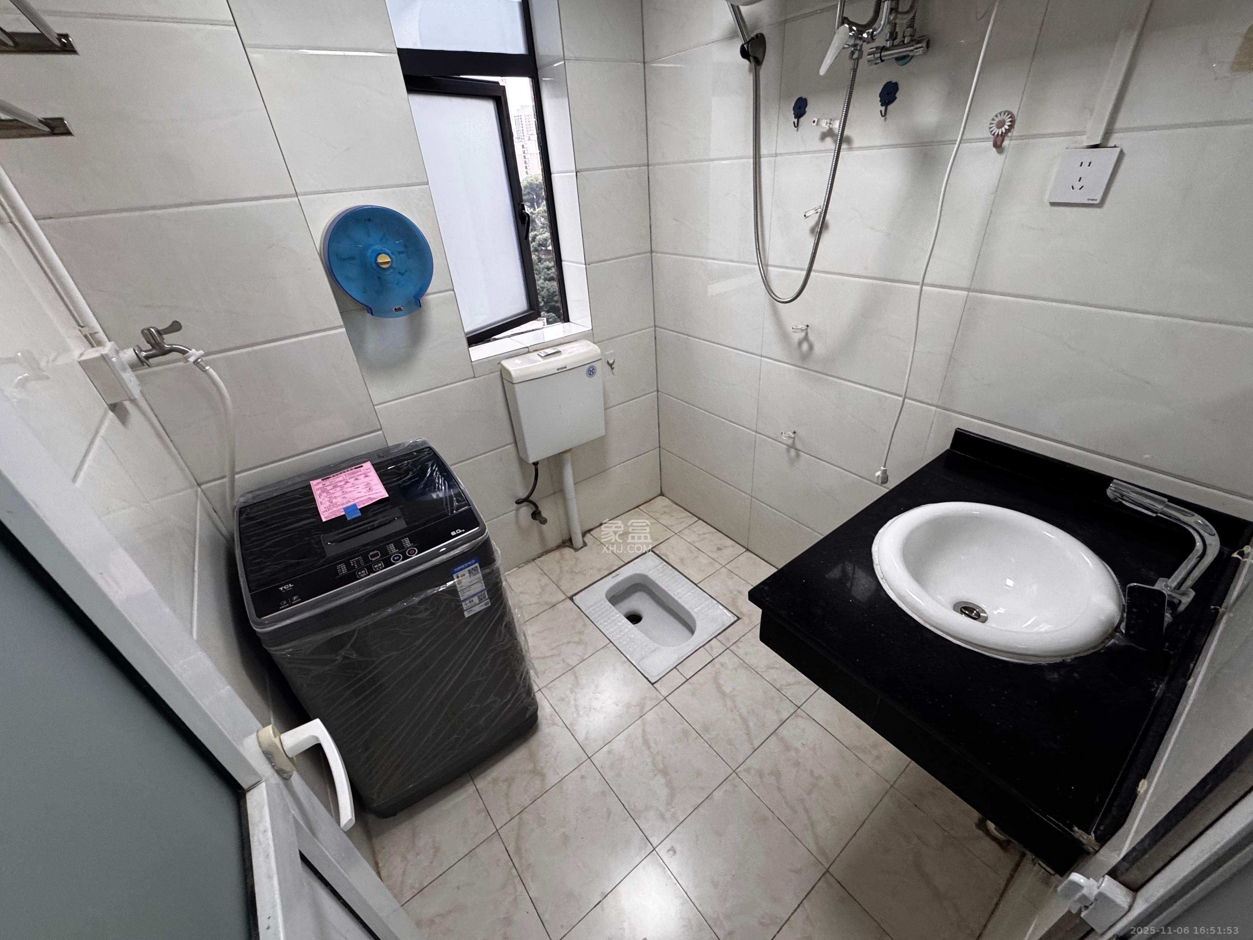 香樟兰亭(朗峰苑) 2室1厅1卫 1800.0元/月 香樟兰亭(朗峰苑) 2室1厅1卫 1800.0元/月室内图