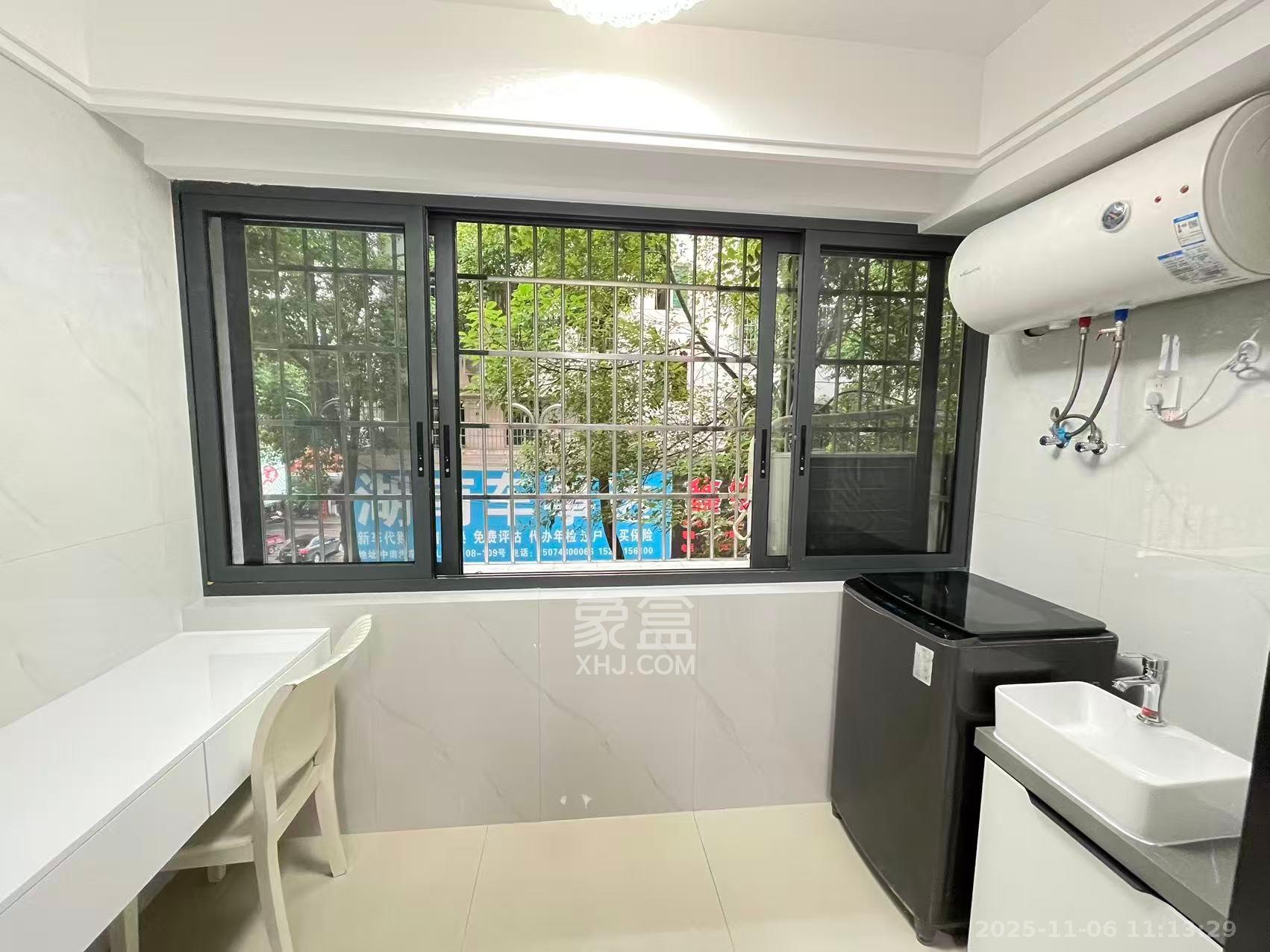 中南汽车世界 1室1厅1卫 1300.0元/月 中南汽车世界 1室1厅1卫 1300.0元/月室内图