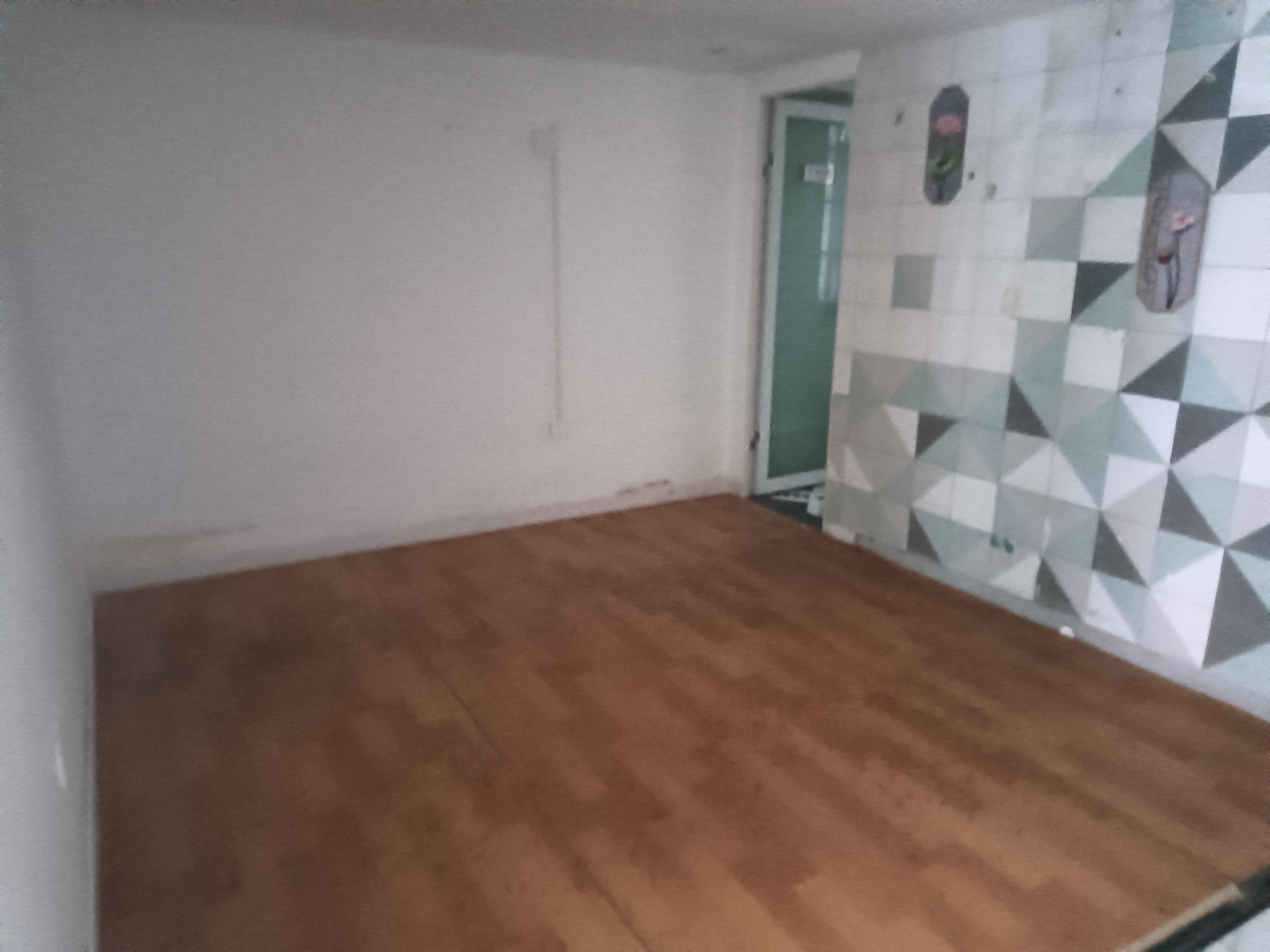 融冠亲城 5室1厅1卫 4000.0元/月 融冠亲城 5室1厅1卫 4000.0元/月室内图