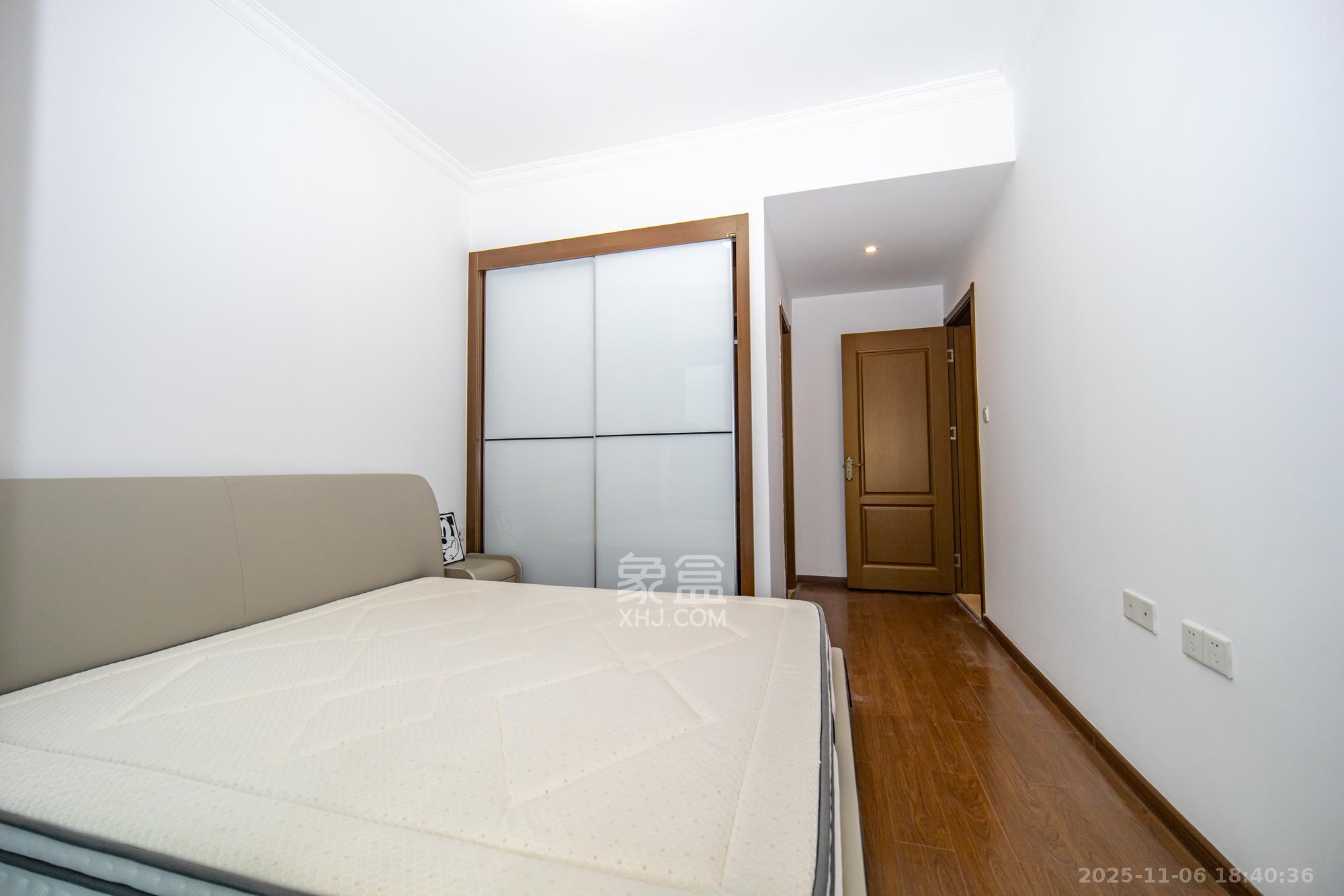 旺德府恺悦国际  3室2厅2卫    69.8万卧室