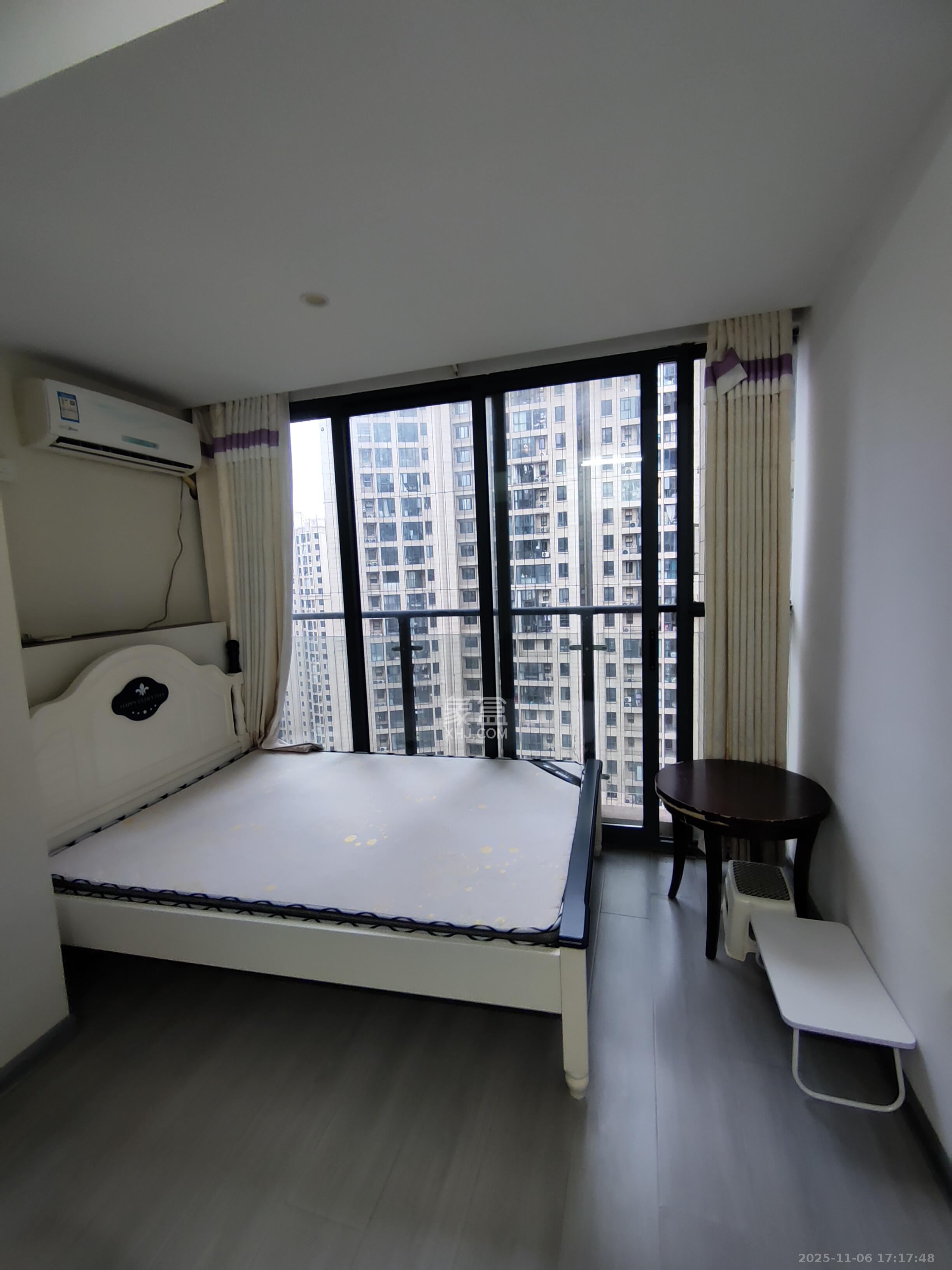 明发阅江悦府  1室1厅1卫    800.0元/月