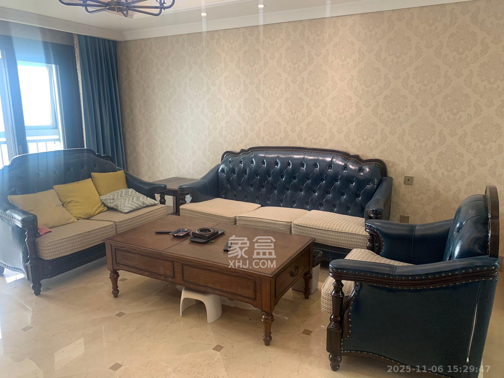 华远隆玺  3室2厅3卫    15000.0元/月室内图