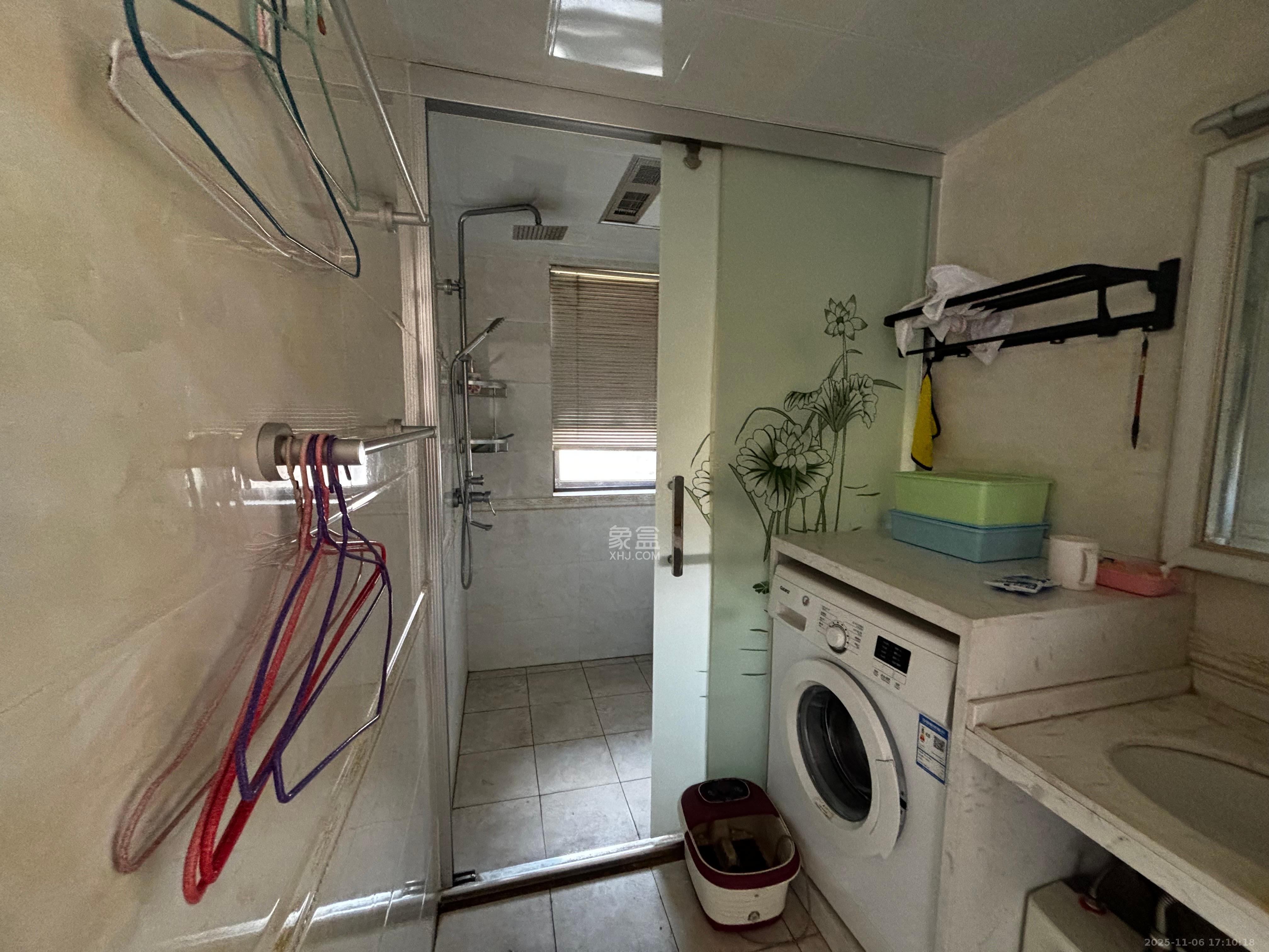 中建芙蓉嘉苑 3室2厅2卫 2700.0元/月 中建芙蓉嘉苑 3室2厅2卫 2700.0元/月室内图