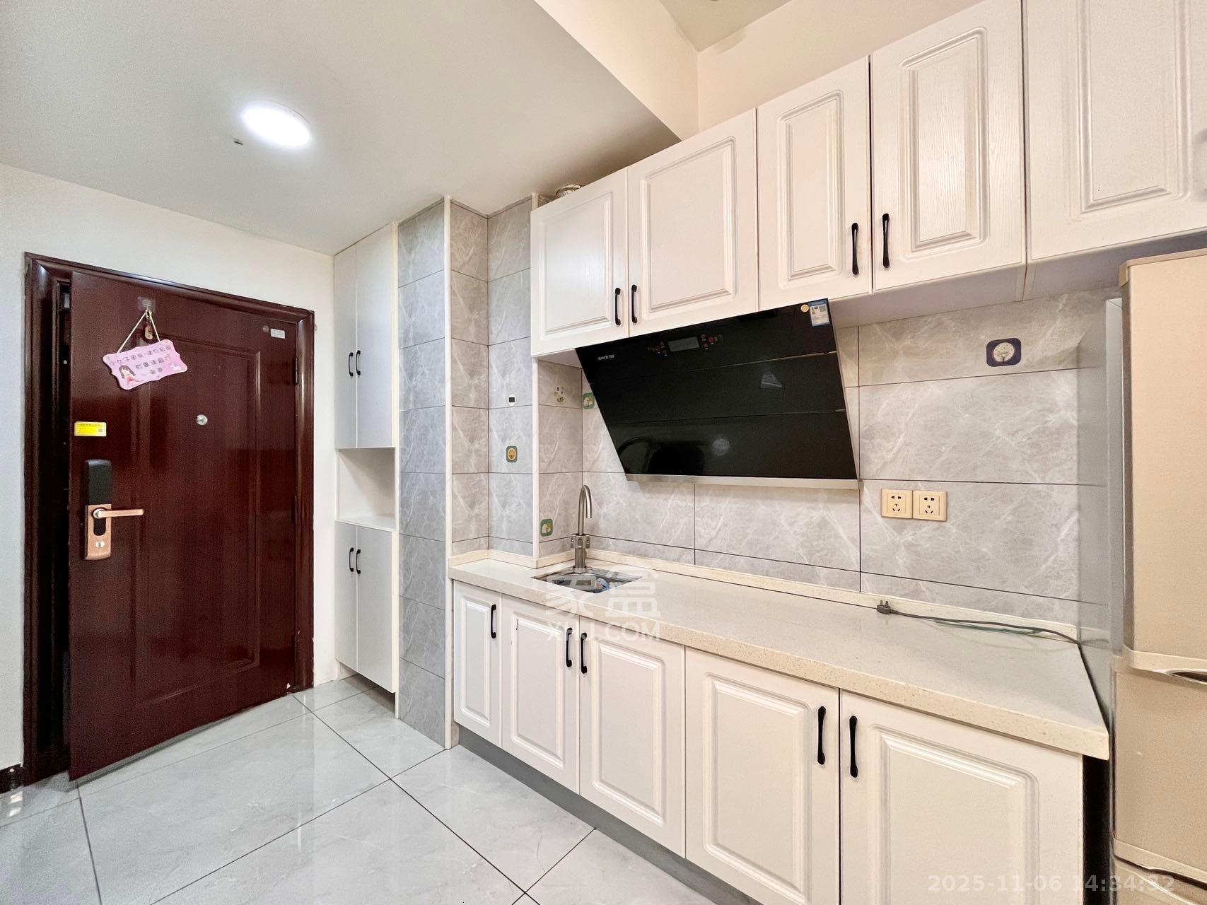 C-park天悦城（紫檀溪苑二期）  1室1厅1卫    1800.0元/月室内图