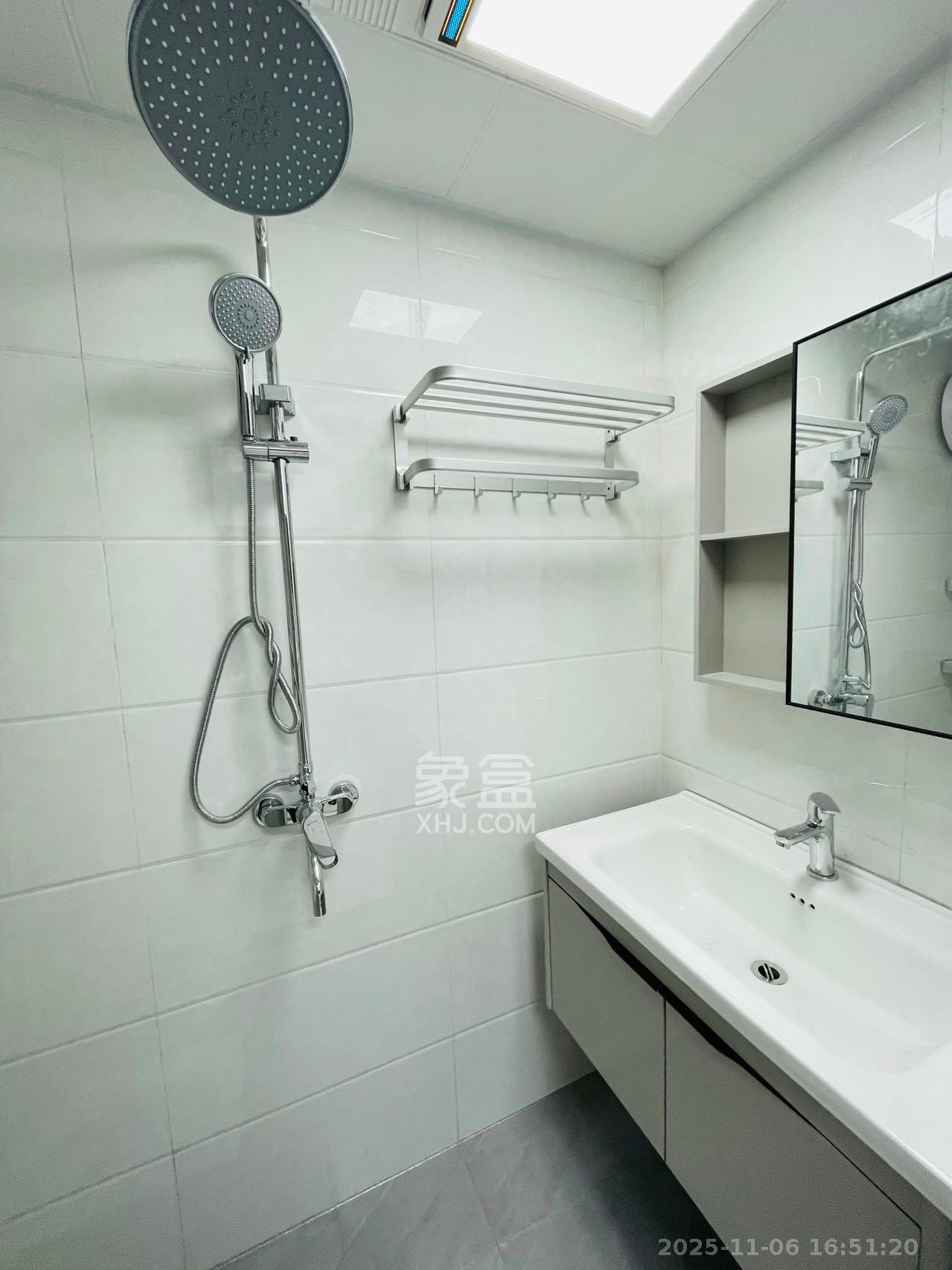 保利海德公园 1室1厅1卫 1700.0元/月 保利海德公园 1室1厅1卫 1700.0元/月室内图