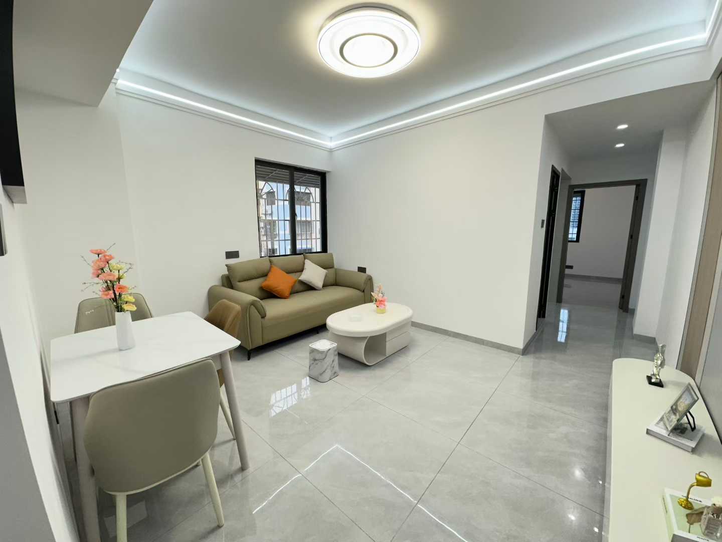 滨江花园（青年路）  1室0厅0卫    78.0万室内图