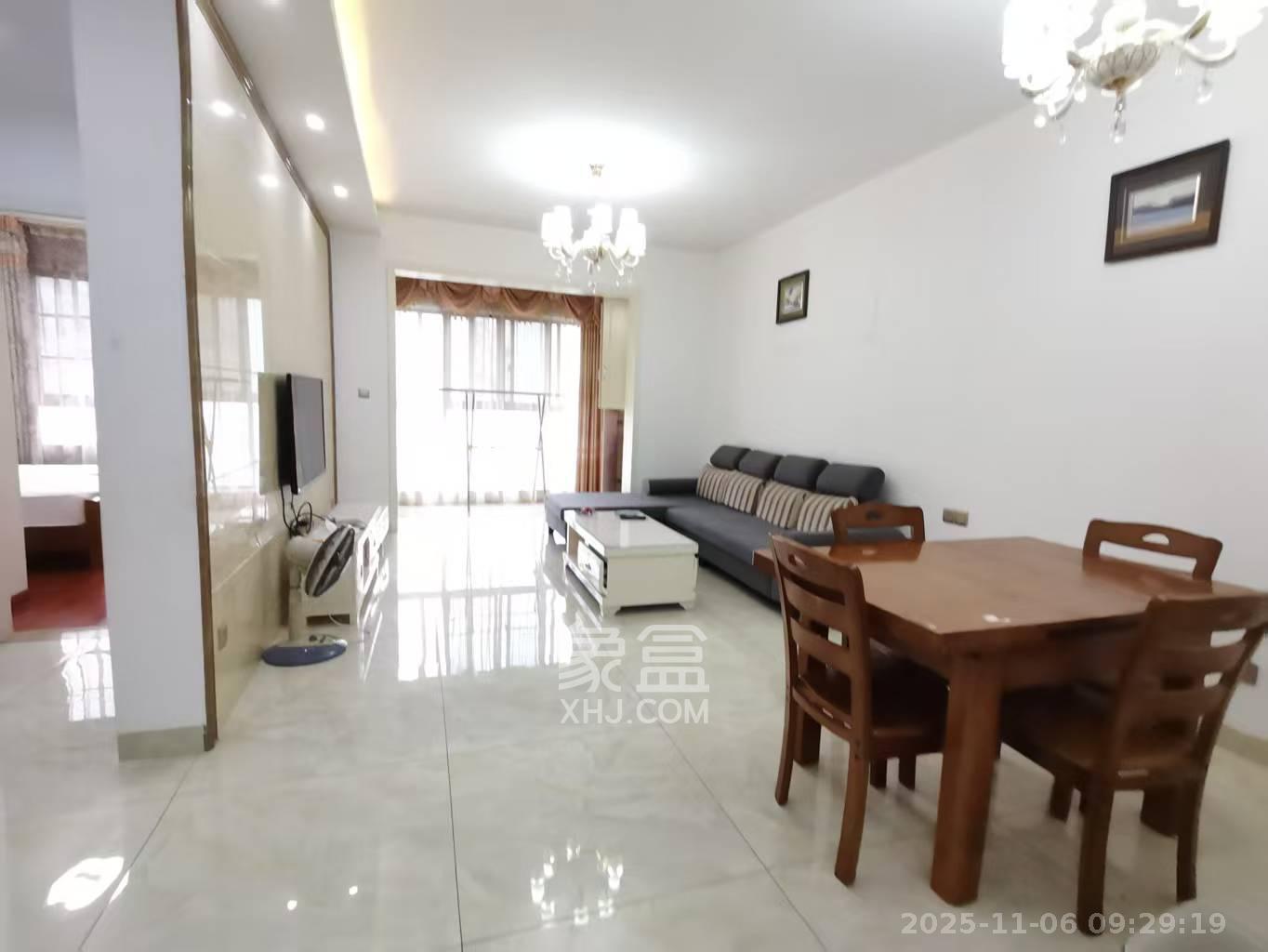 金茂梅溪湖 2室2厅1卫 2500.0元/月 金茂梅溪湖 2室2厅1卫 2500.0元/月室内图