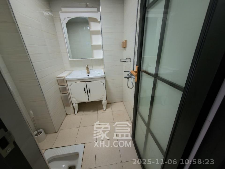 中建芙蓉嘉苑  2室1厅1卫    1500.0元/月室内图