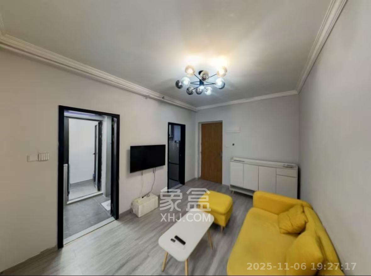 融创融公馆（融创臻苑）  1室1厅1卫    1400.0元/月室内图