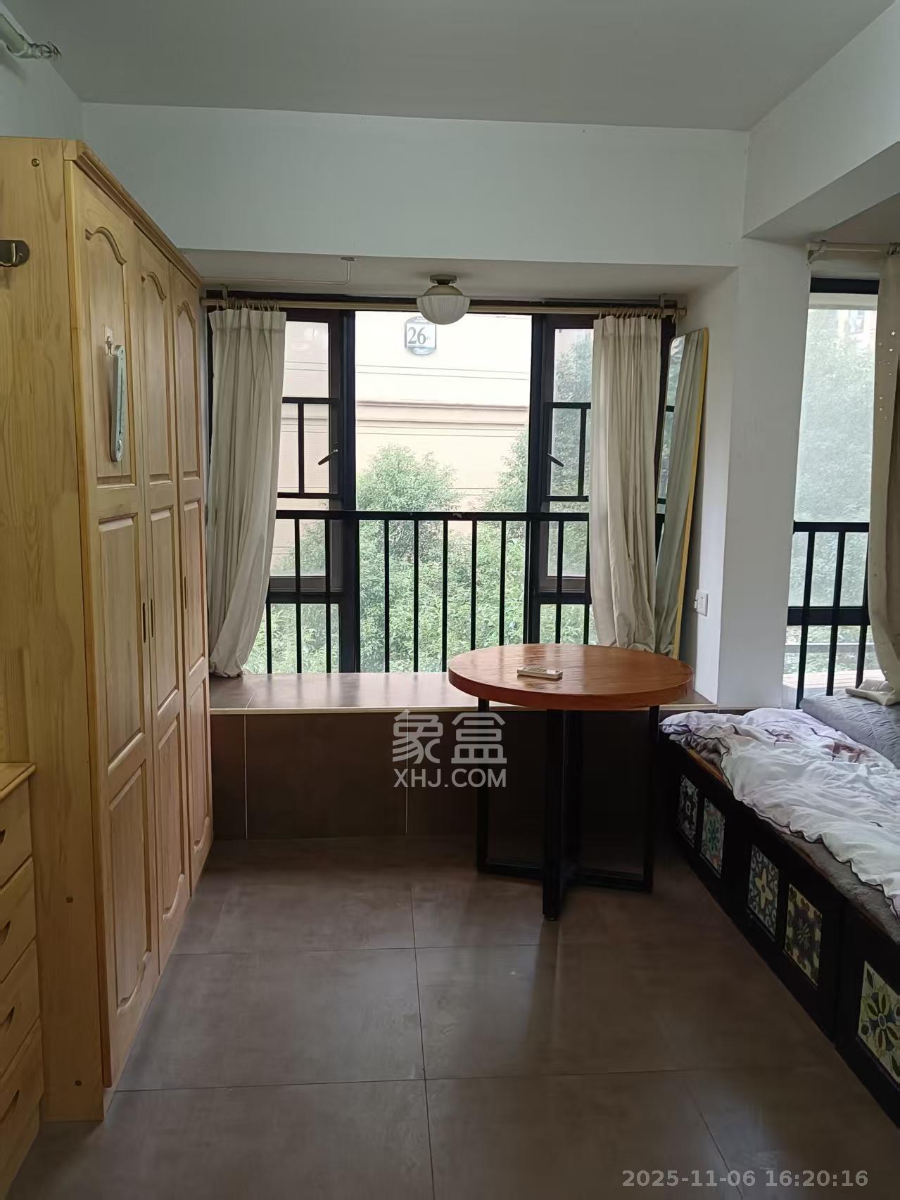 中建芙蓉嘉苑 1室1厅1卫 950.0元/月 中建芙蓉嘉苑 1室1厅1卫 950.0元/月室内图