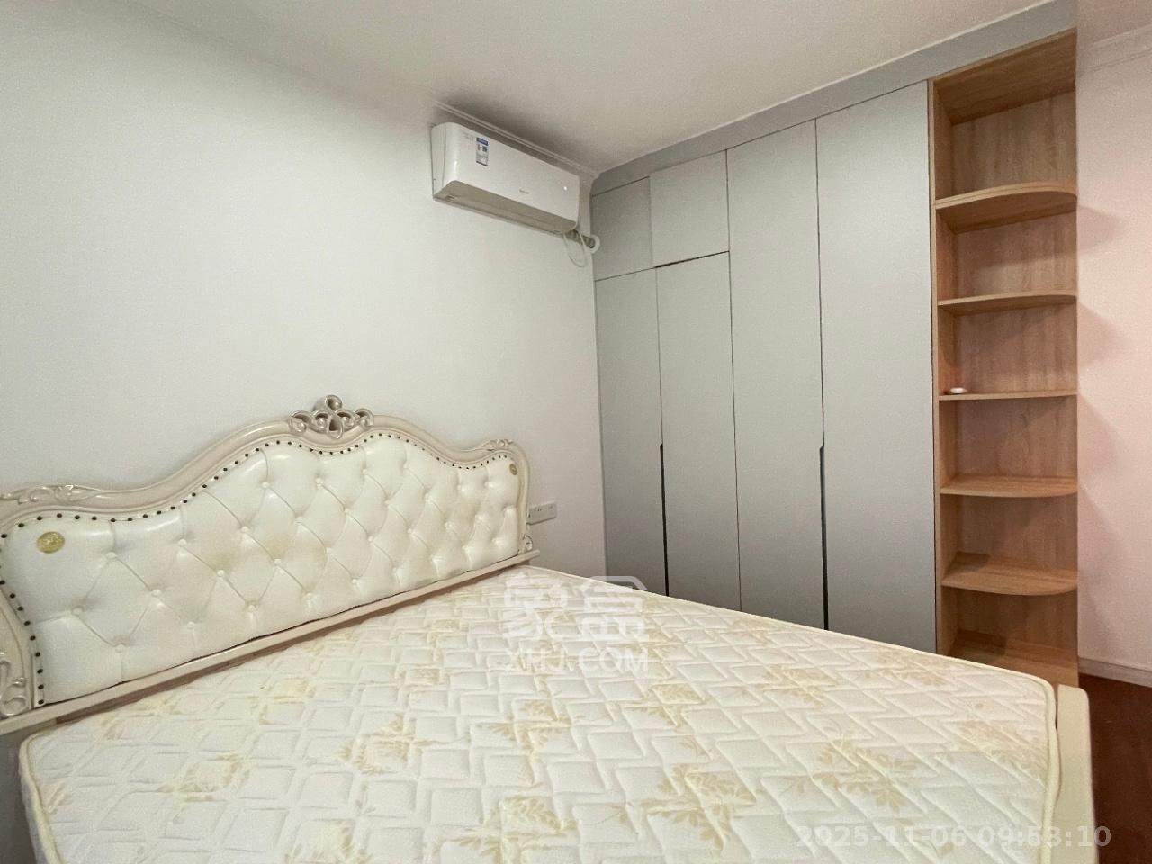 万科魅力之城锋镜里  3室1厅1卫    2800.0元/月室内图