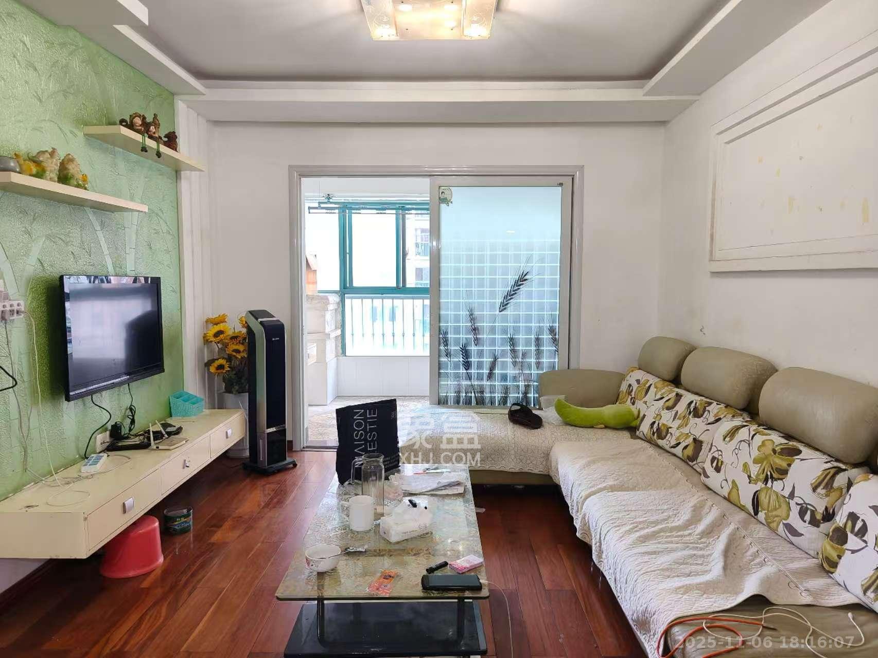 蝴蝶谷  2室2厅1卫    1600.0元/月室内图