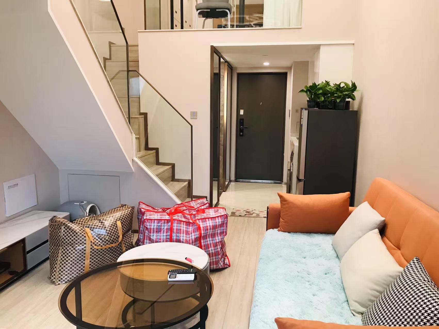 华远华时代  2室1厅1卫    2200.0元/月户型图