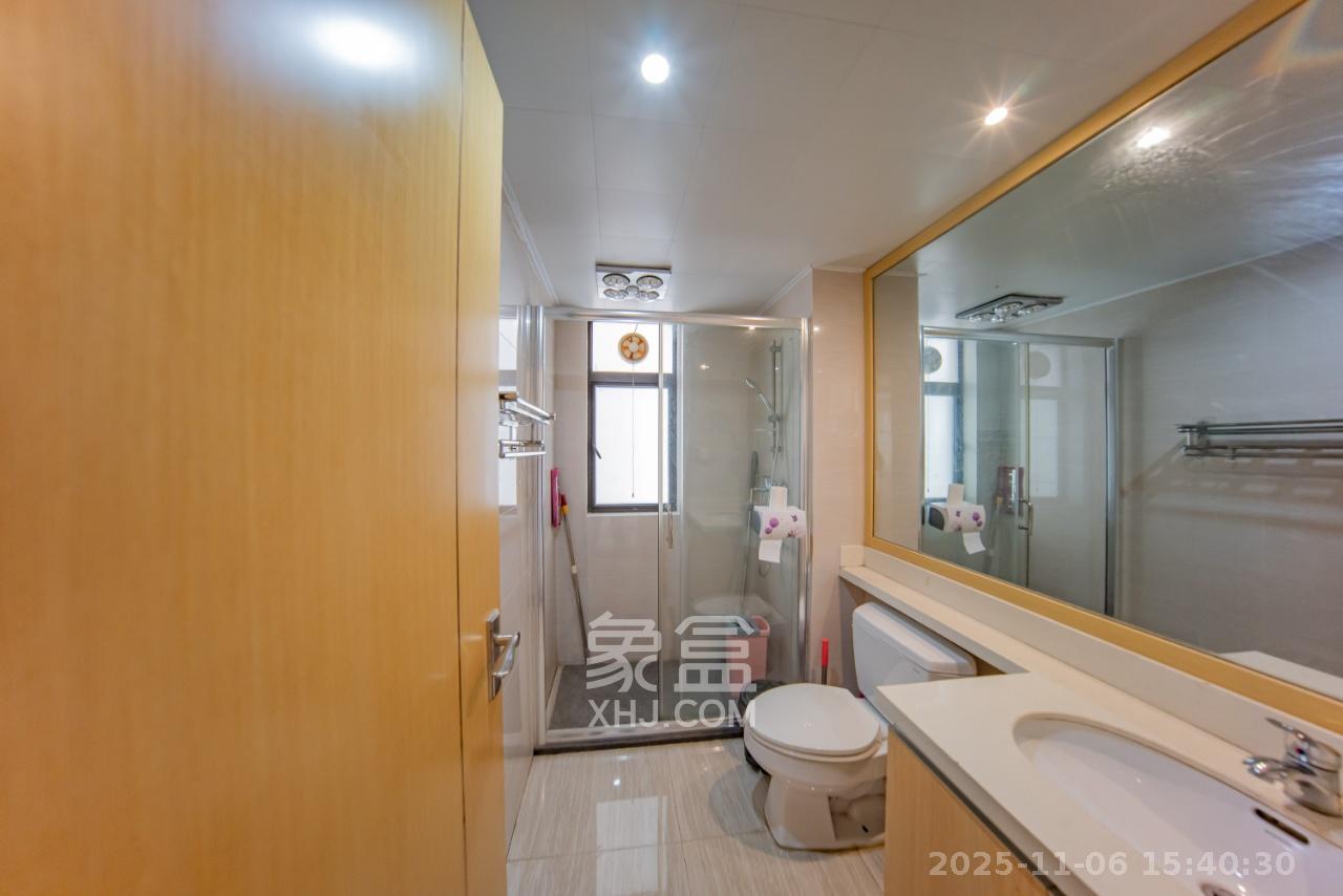 中海国际三期  3室2厅2卫    2100.0元/月室内图