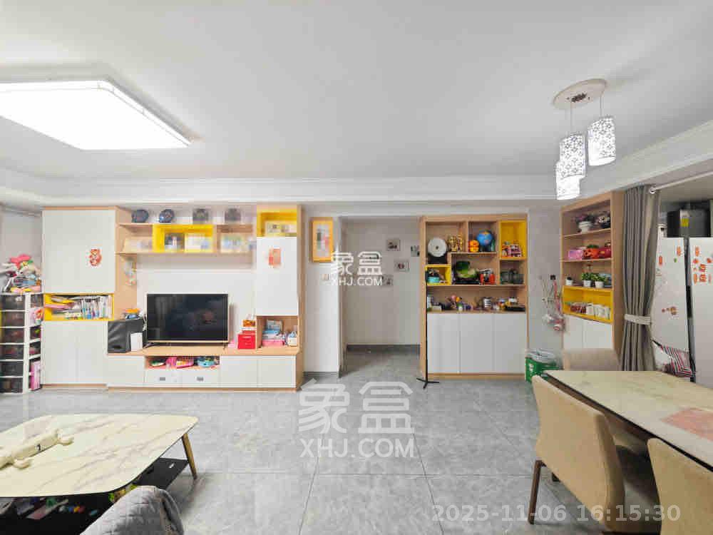 保利城（中航城国际社区、郡原美村）  3室2厅2卫    2500.0元/月室内图