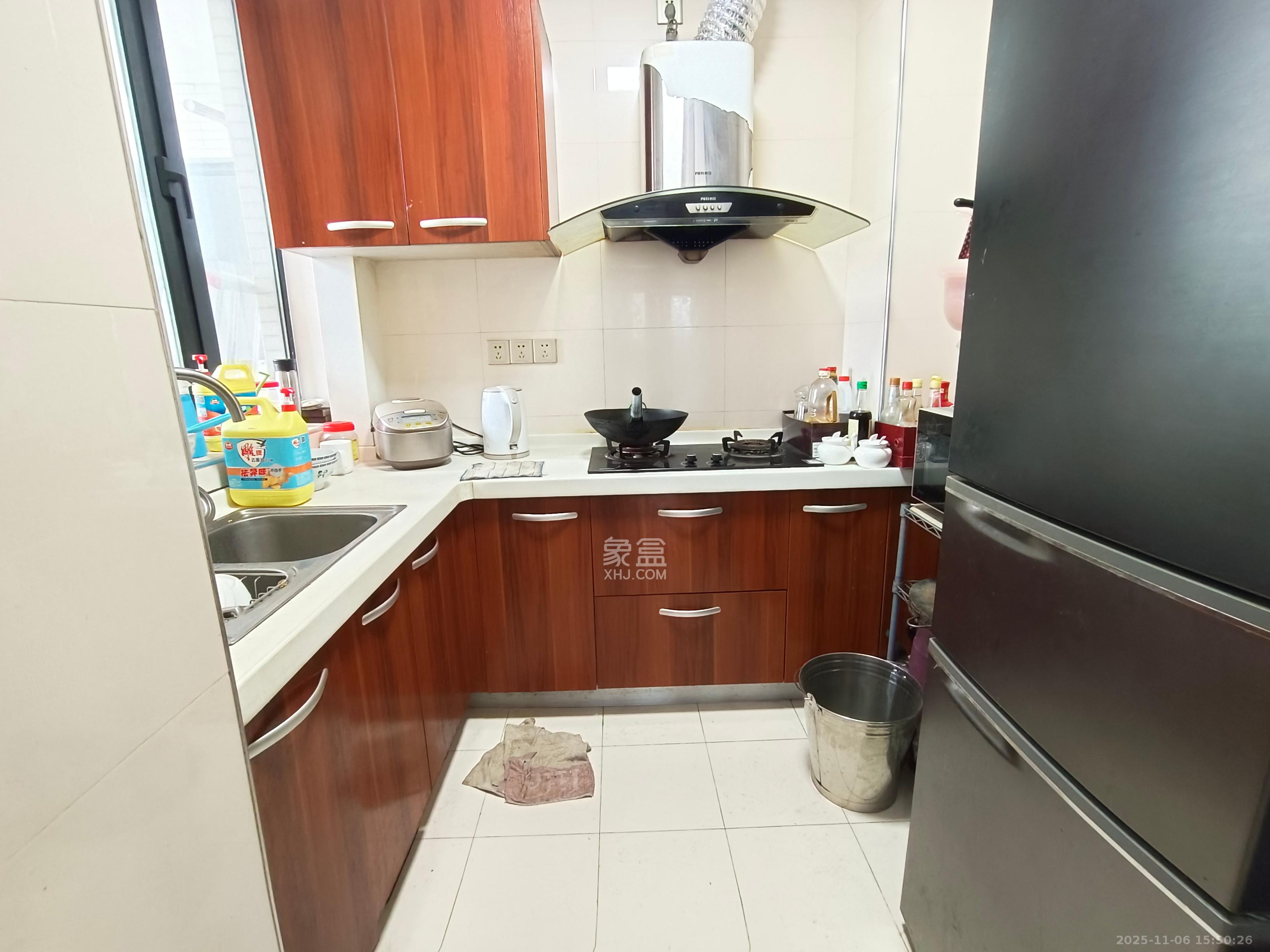 莱茵城 2室2厅1卫 2000.0元/月 莱茵城 2室2厅1卫 2000.0元/月室内图