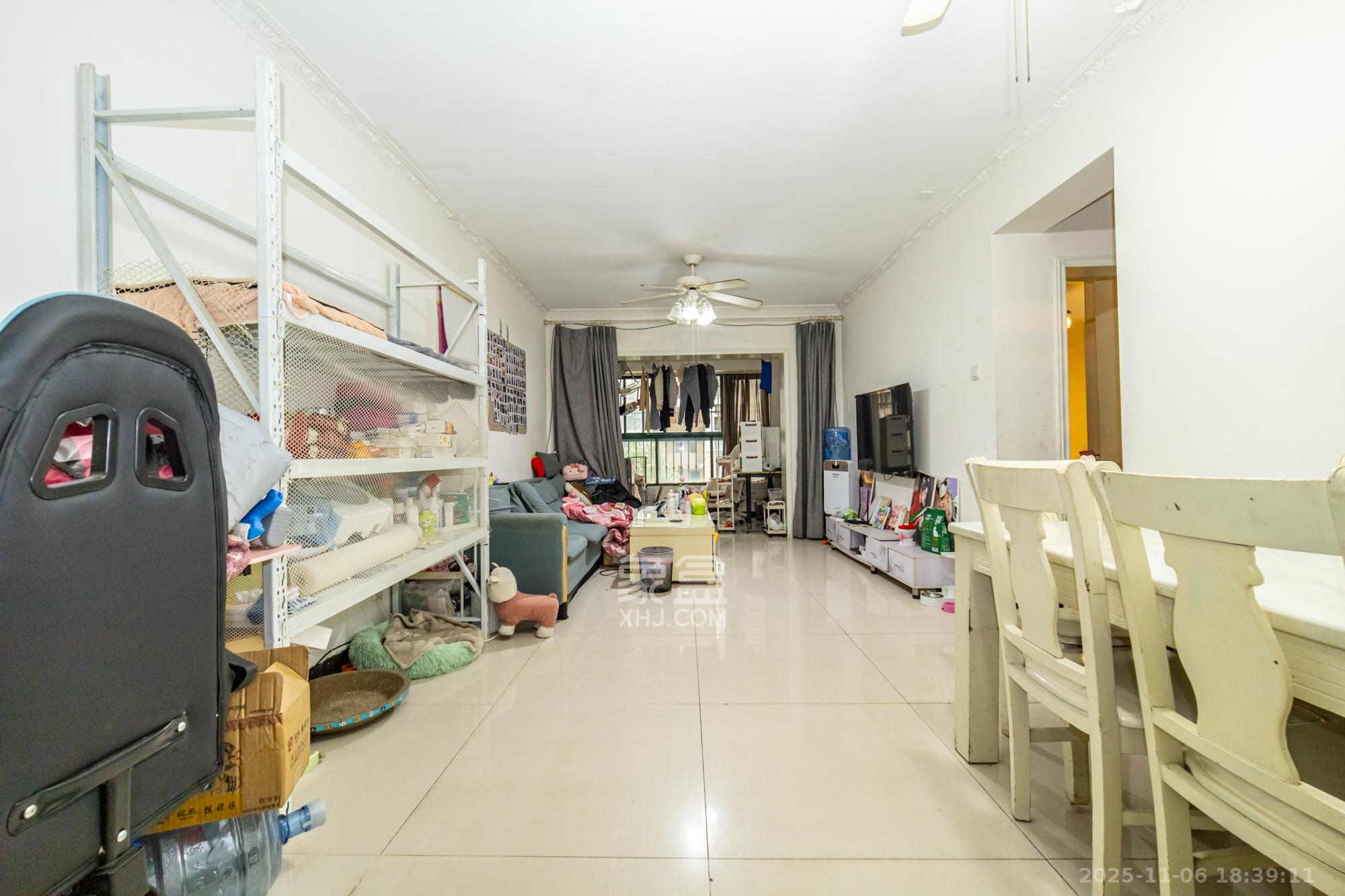 蝴蝶谷 2室1厅1卫 40.8万 蝴蝶谷 2室1厅1卫 40.8万客厅