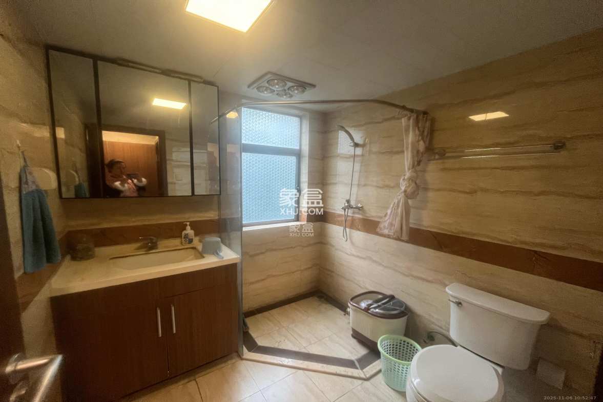 江山帝景哈佛 3室2厅2卫 2500.0元/月 江山帝景哈佛 3室2厅2卫 2500.0元/月室内图