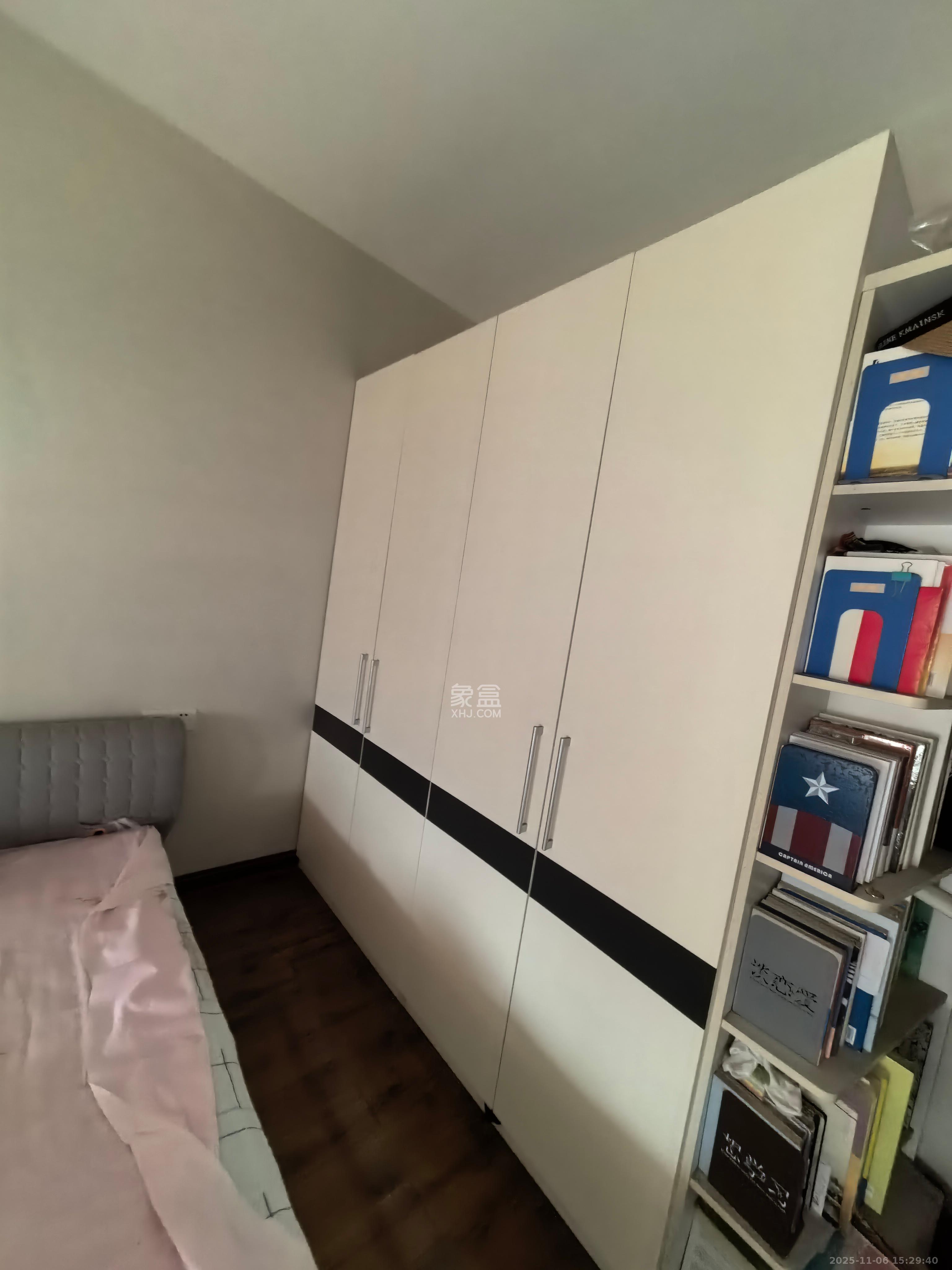 四方小区综合楼（四方嘉丽）  2室2厅1卫    1800.0元/月室内图