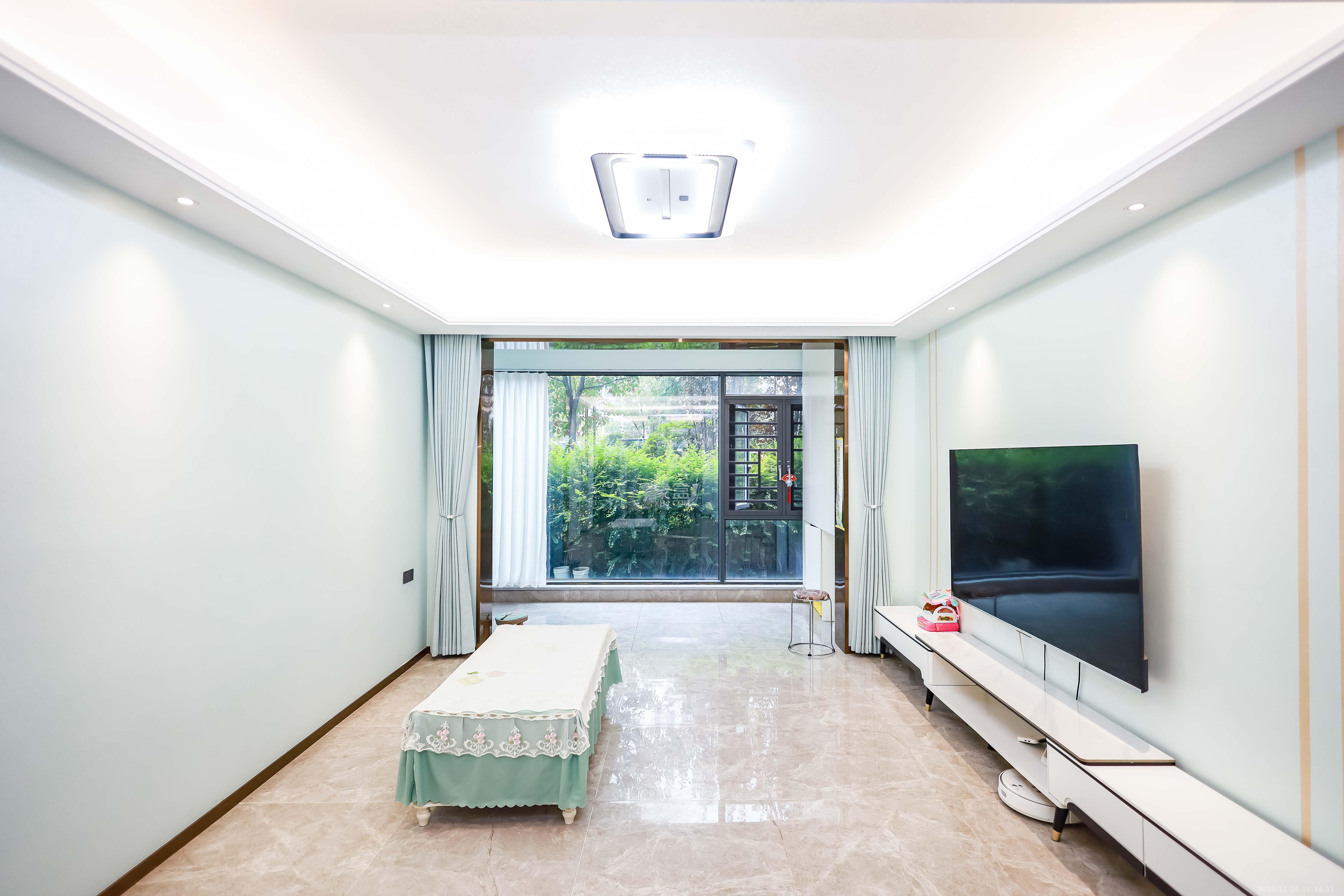 招商雍山湖  4室2厅2卫    226.0万