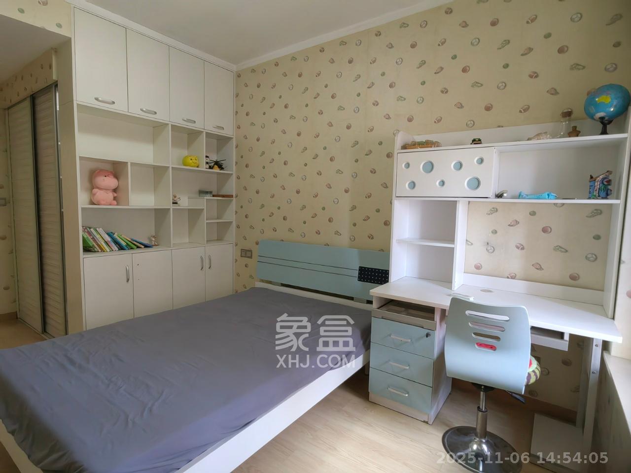 东玺门  4室2厅2卫    4200.0元/月室内图