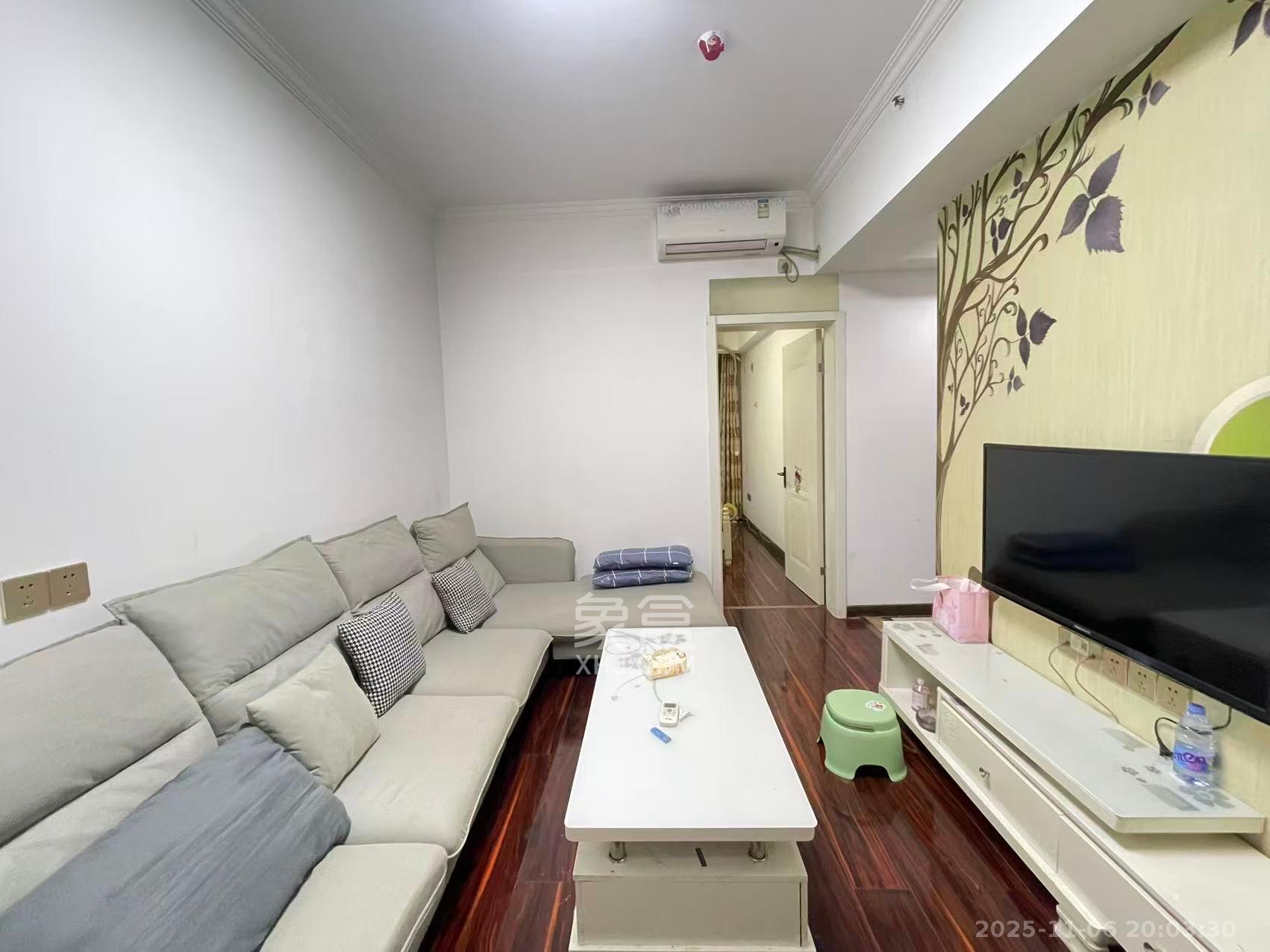 鑫科明珠  2室1厅1卫    1950.0元/月室内图