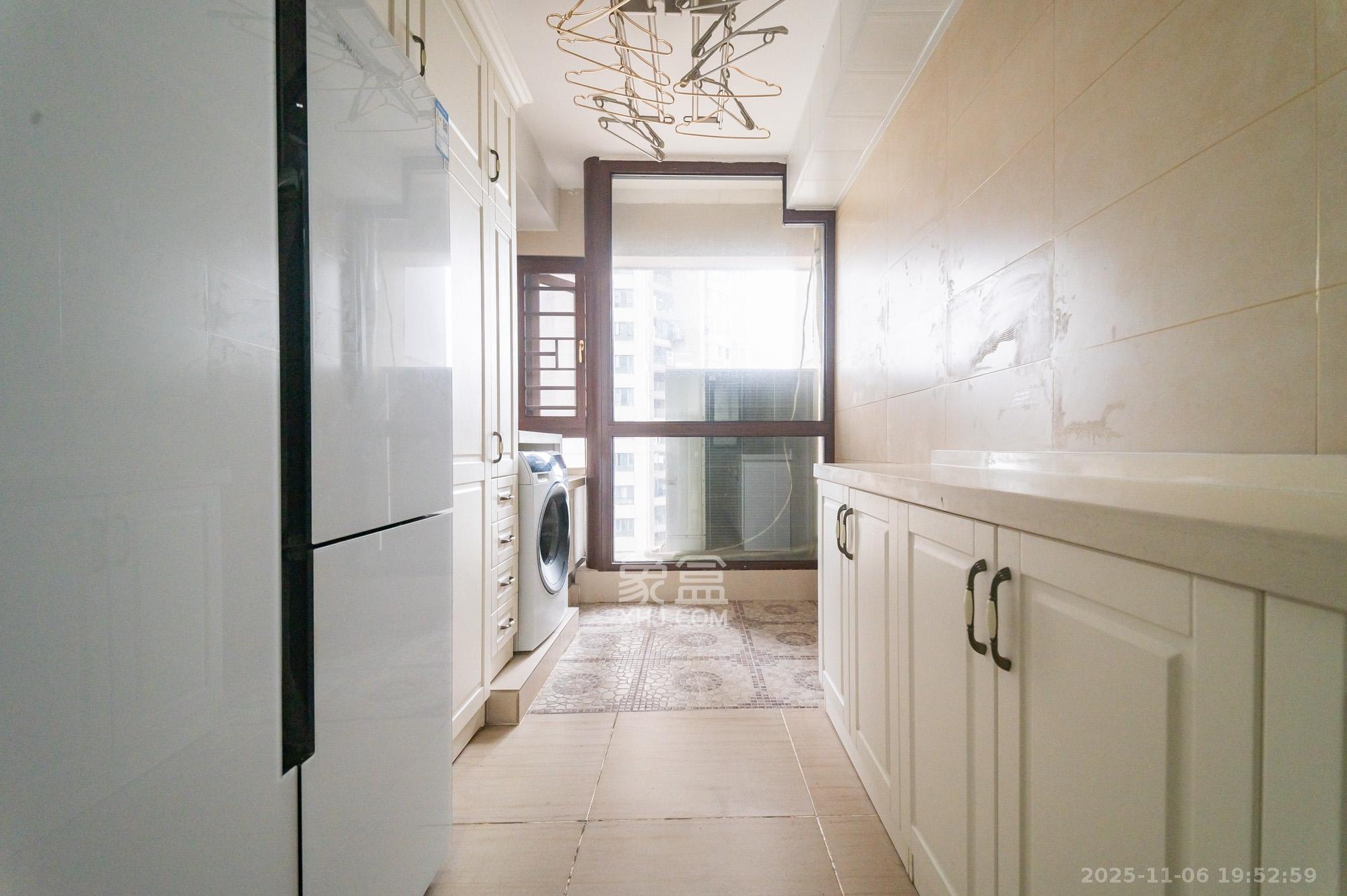 碧桂园威尼斯城  3室2厅2卫    98.8万厨房