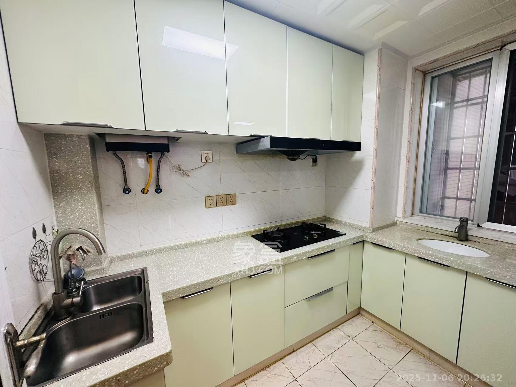 上河国际B座 2室1厅1卫 2300.0元/月 上河国际B座 2室1厅1卫 2300.0元/月室内图