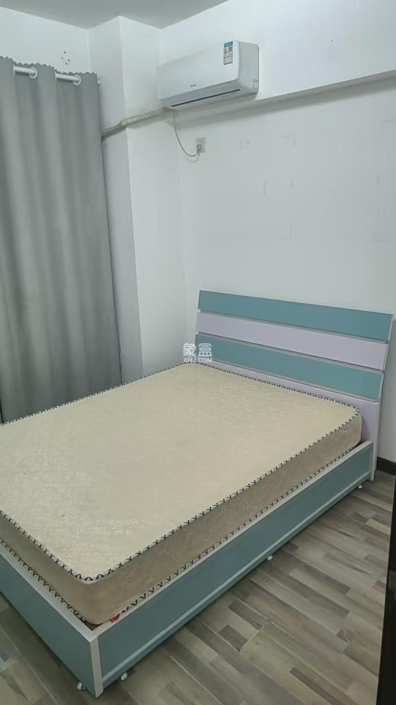 海富大厦 2室2厅1卫 1600.0元/月 海富大厦 2室2厅1卫 1600.0元/月室内图