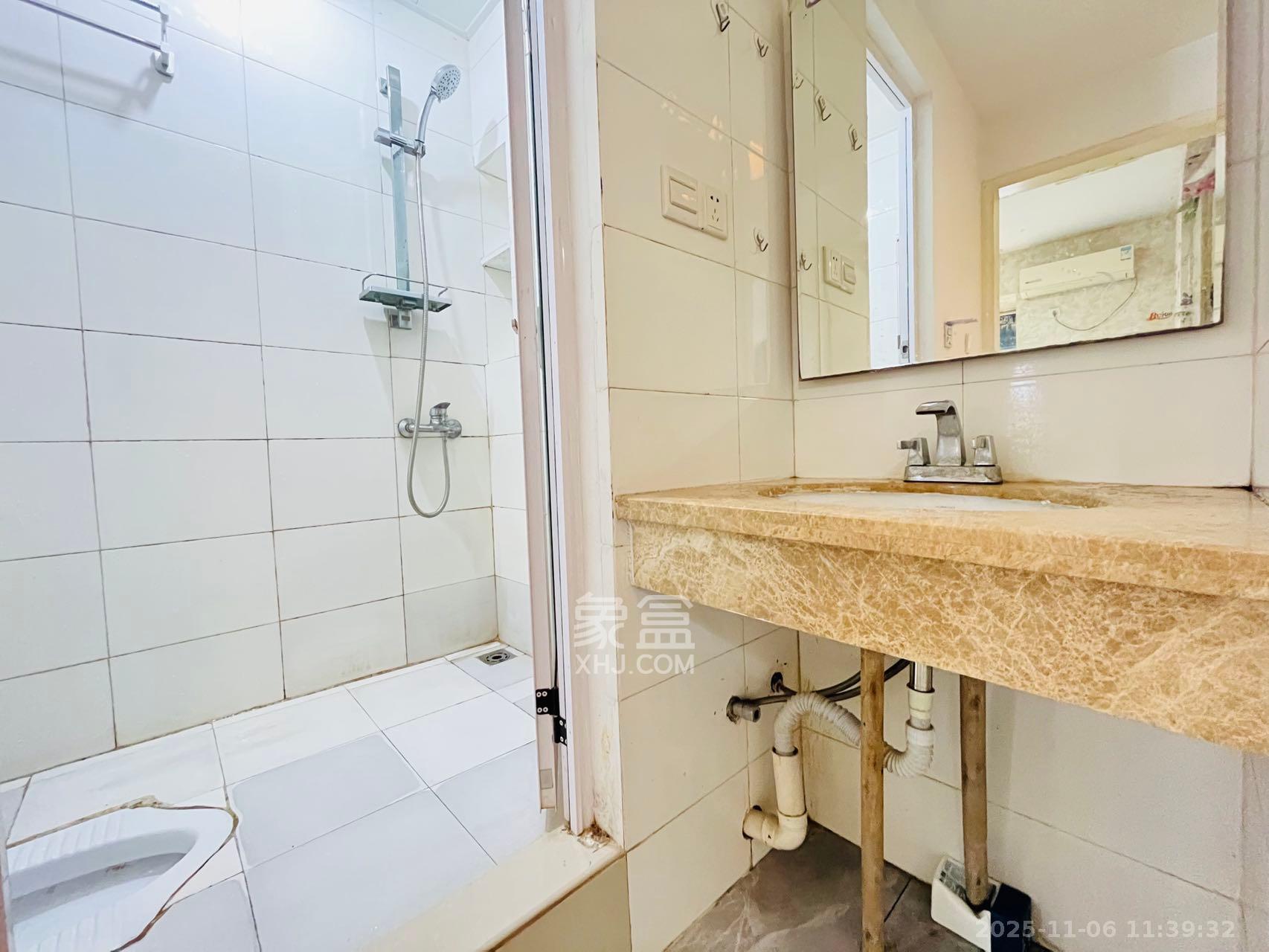 锦湘国际星城二期（锦雅苑）  3室2厅1卫    2550.0元/月室内图